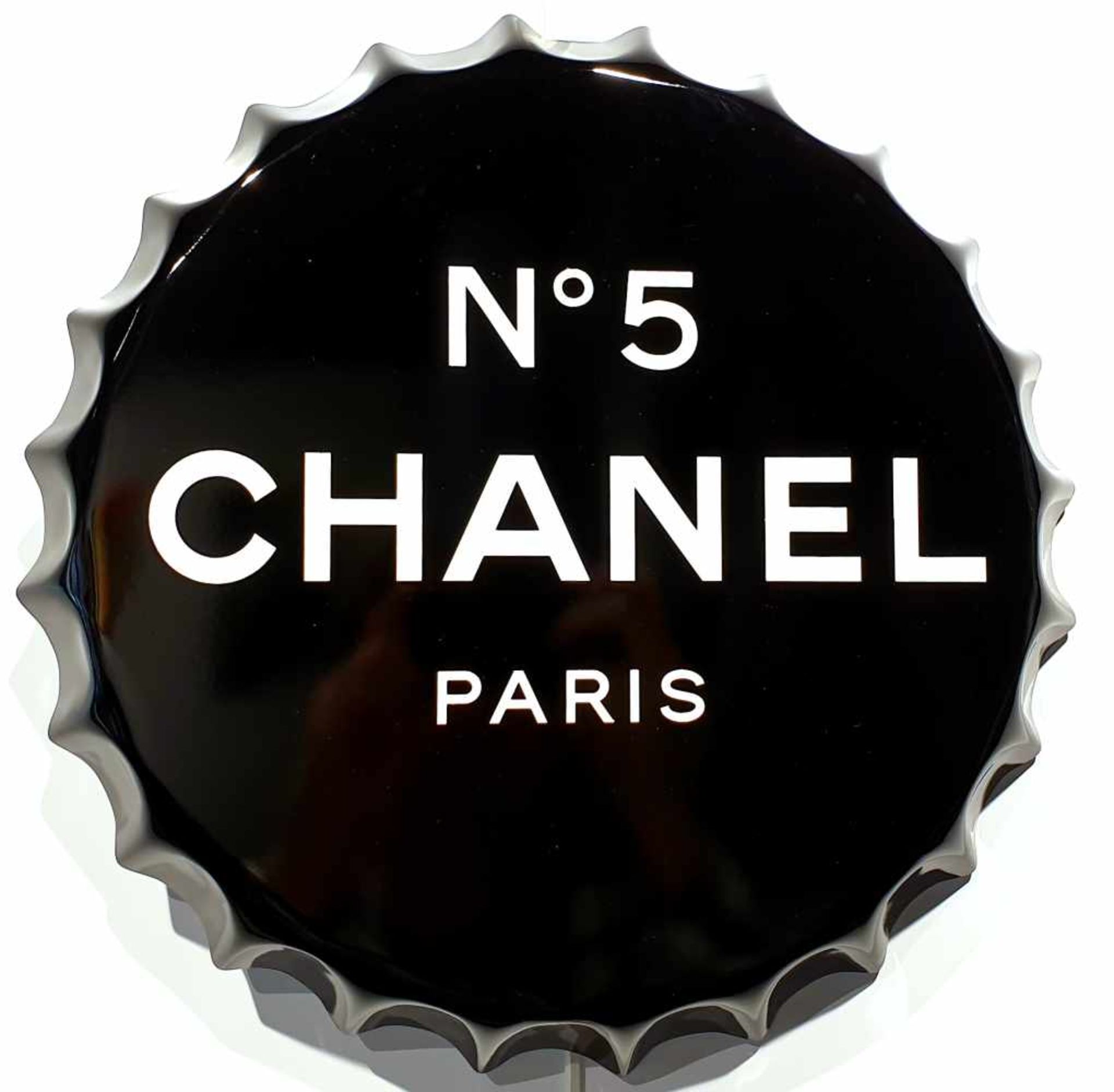 S2B - Capsule Chanel N5 Black GlossS2B - Capsule Chanel N5 Black GlossSpray et acrylique sur