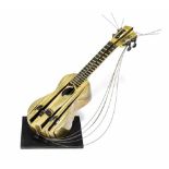 Arman - Ukulele, SculptureArman - Ukulele, SculptureÉpreuve en bronze doré sur un socle noirSignée