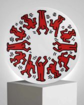 Keith Haring (after) - Red on White PlateCoffret d'une assiette Keith Haring en porcelaine de