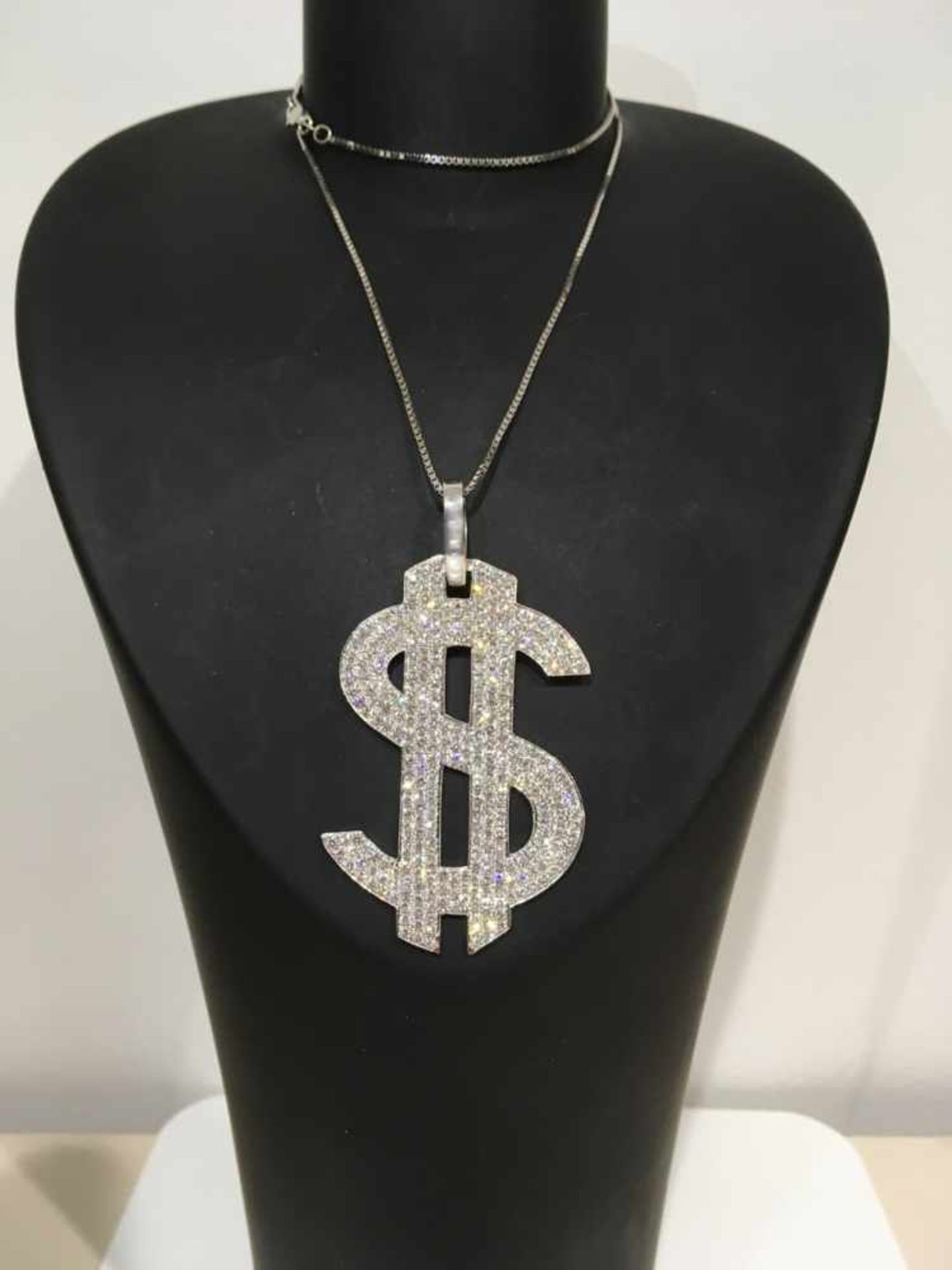 Pendentif 'Dollar$' Sign