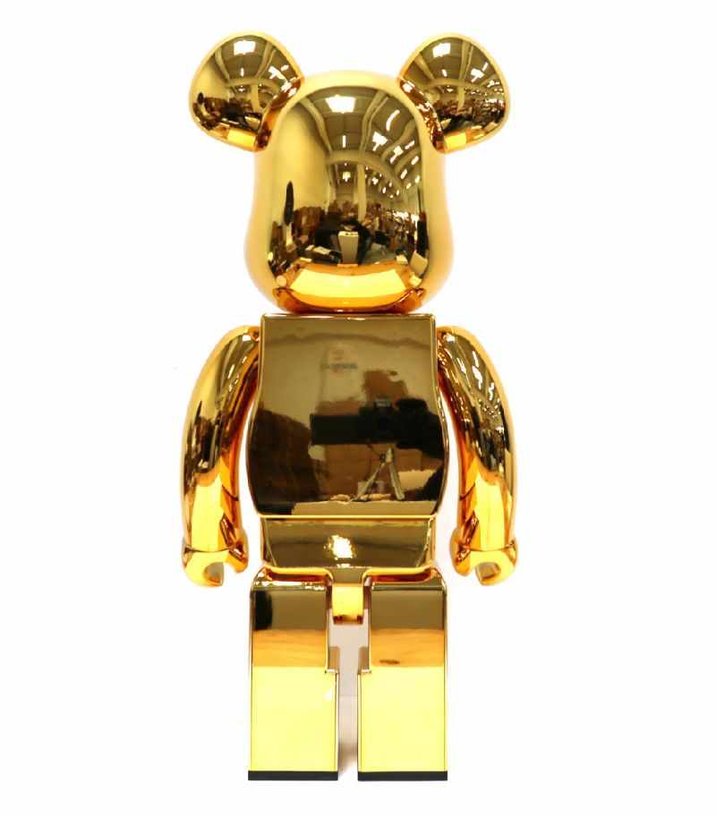 Bearbrick - XLarge & Hajime Sorayama Gold 1000% - Image 3 of 4