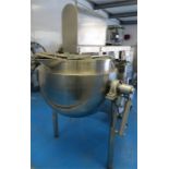 1 x Skerman tipping kettle approx. 300 litre with scrape surface mixing. Forward and reverse