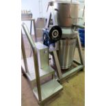 1 x Nilma DS4 VCM style 90L capacity mixer with manual tilt. 2 speed control. 22 kW motor.
