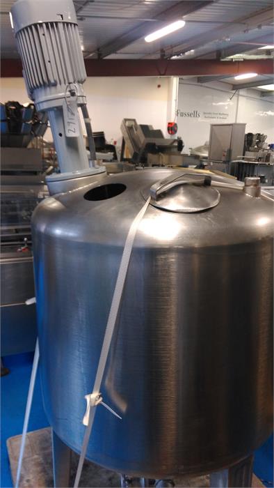 1 x S/s pan approx. 300 litre with mixing. Bottom centre discharge. 900 mm diameter. 900 mm tall. - Image 2 of 2