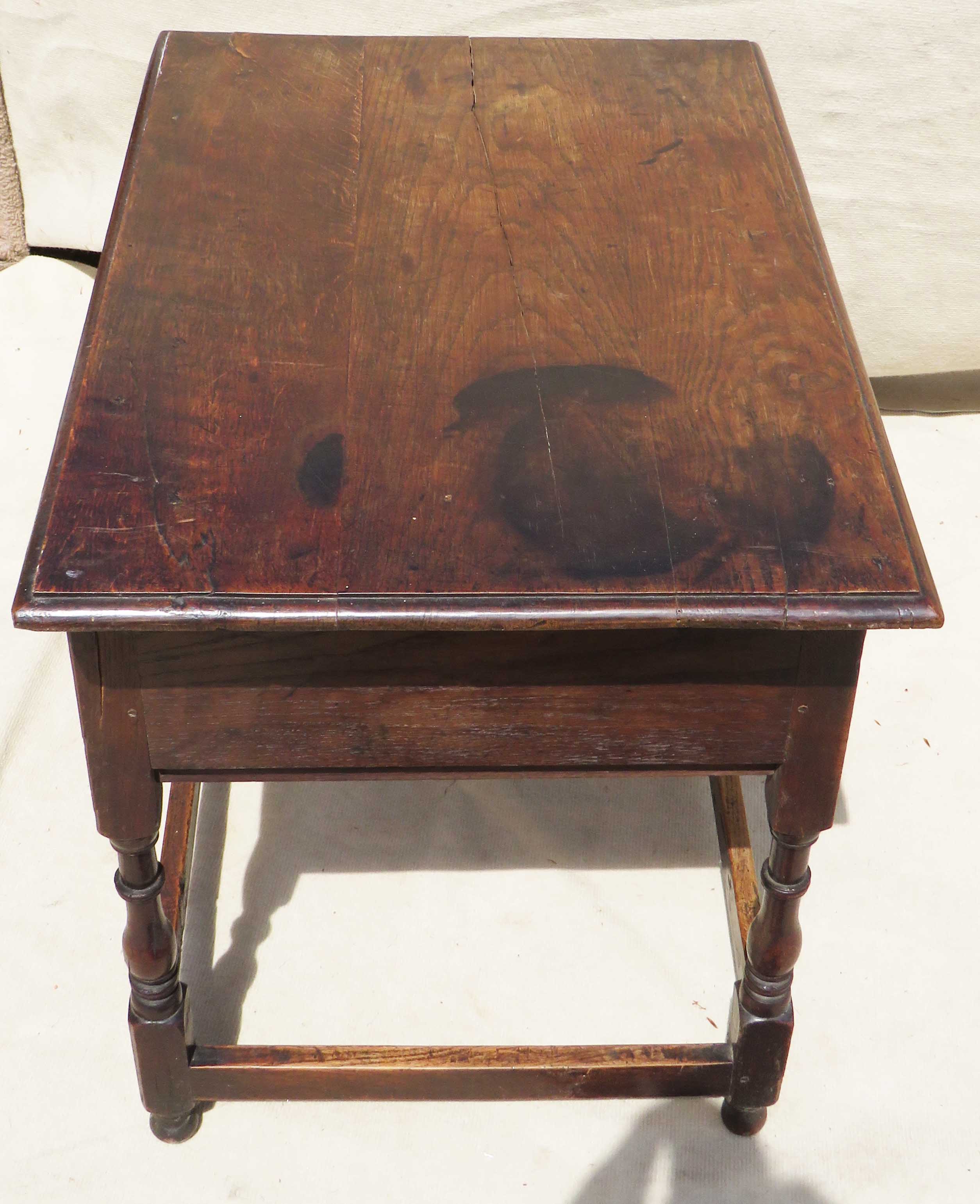 Late 17th Century oak side table - Image 5 of 6