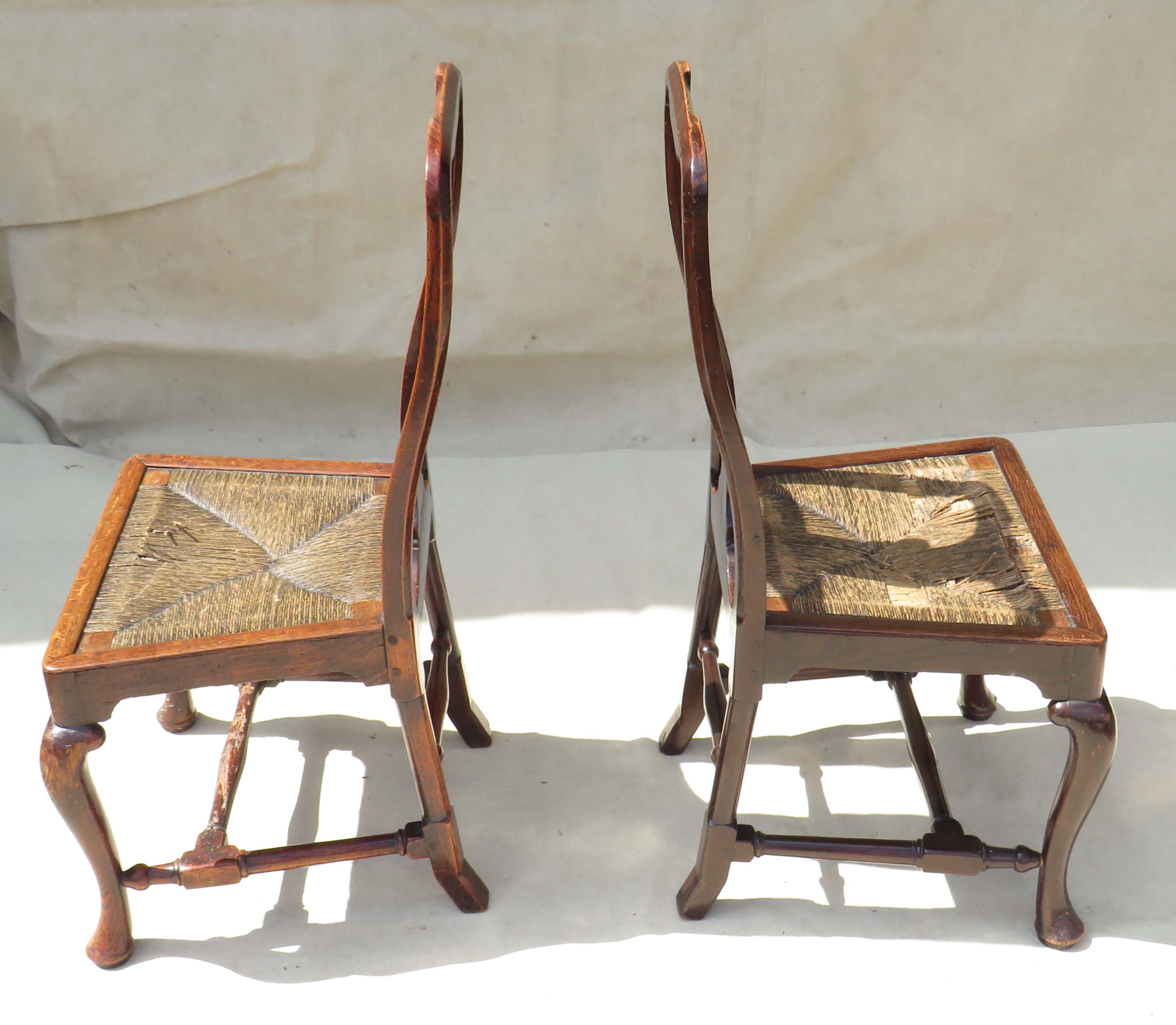 Pair of 18th century elm side chairs - Image 6 of 10