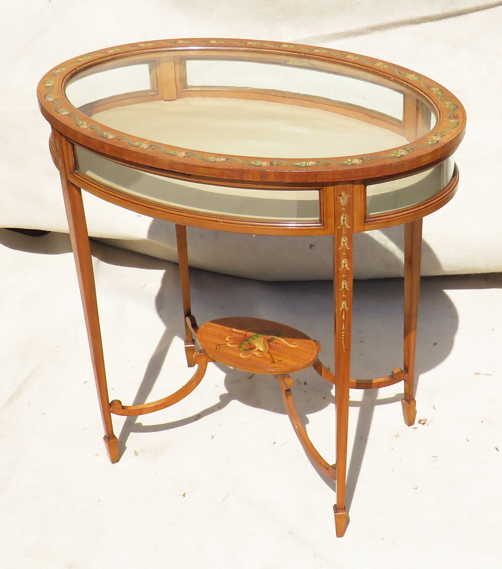 Late 19th Century satinwood oval bijouterie display table with painted & polychrome decoration - Image 4 of 6