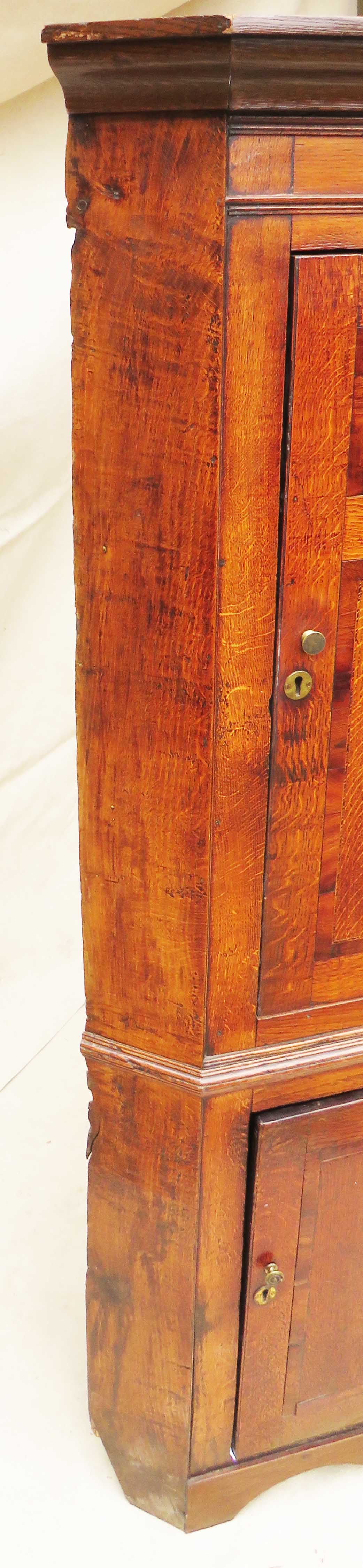 Georgian 18th Century Oak Double Corner Cupboard, with inlaid and mahogany cross banded - Image 3 of 8