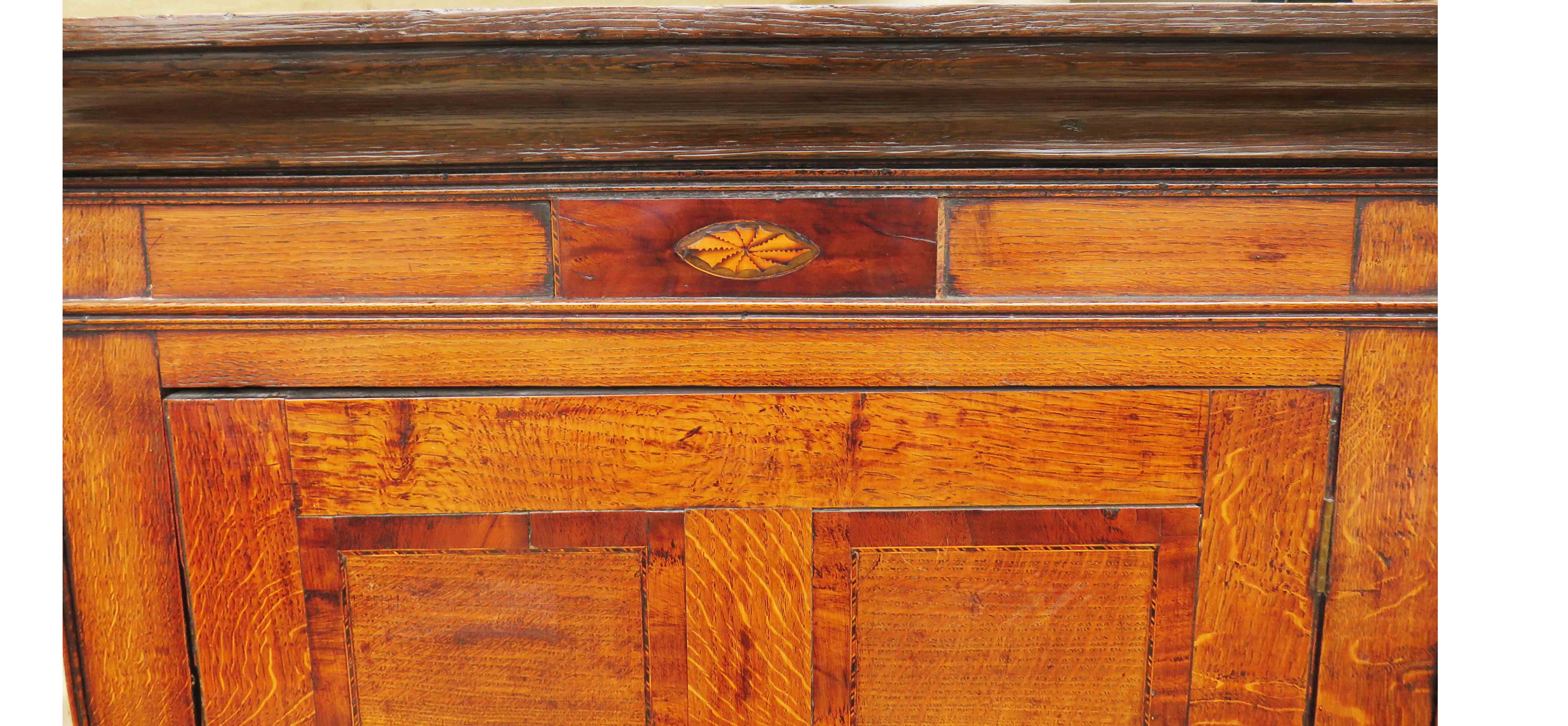 Georgian 18th Century Oak Double Corner Cupboard, with inlaid and mahogany cross banded - Image 2 of 8