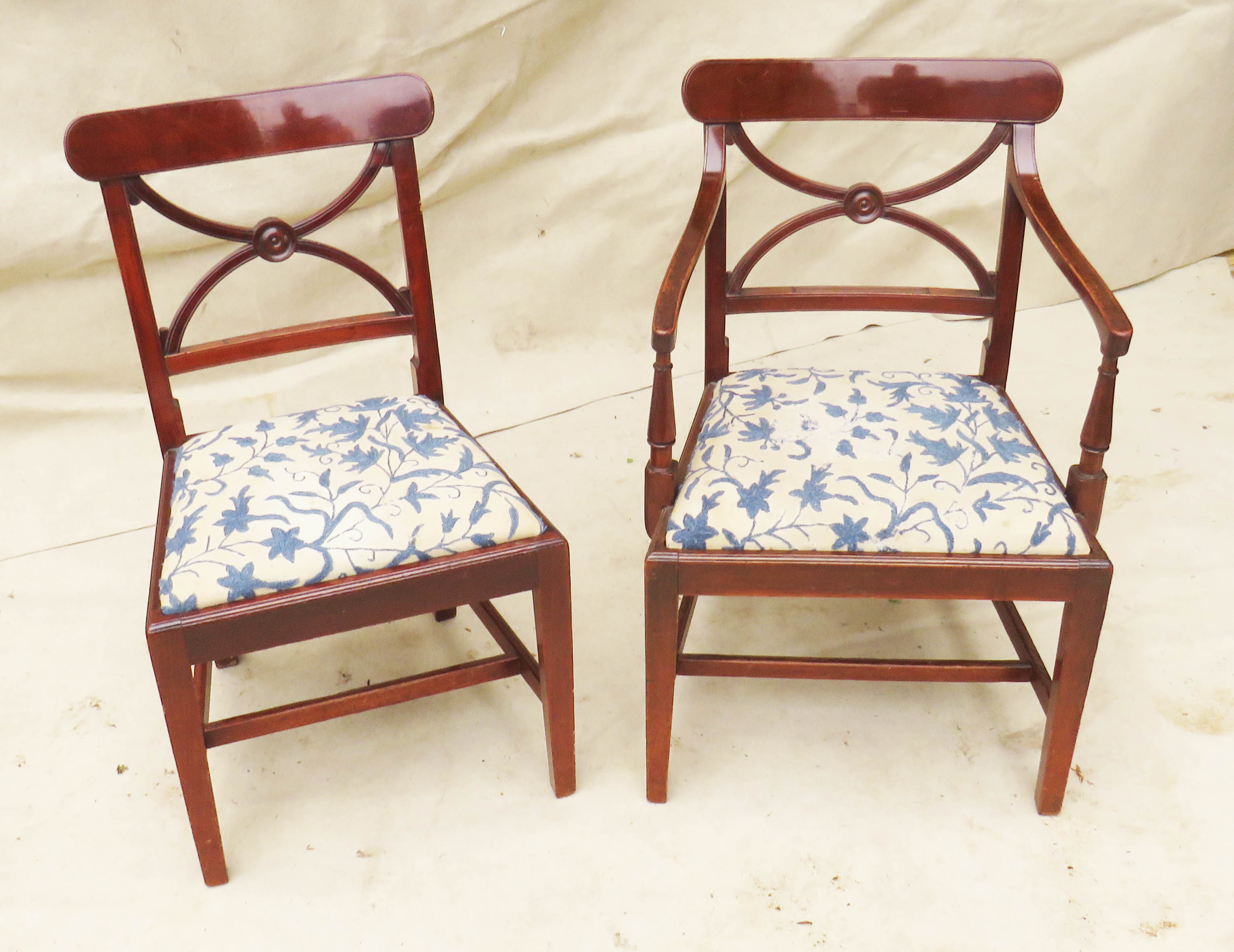 Regency Period Set Of Eight 19th Century Mahogany Dining Chairs, consisting 2 carver armchairs and 6 - Image 5 of 10