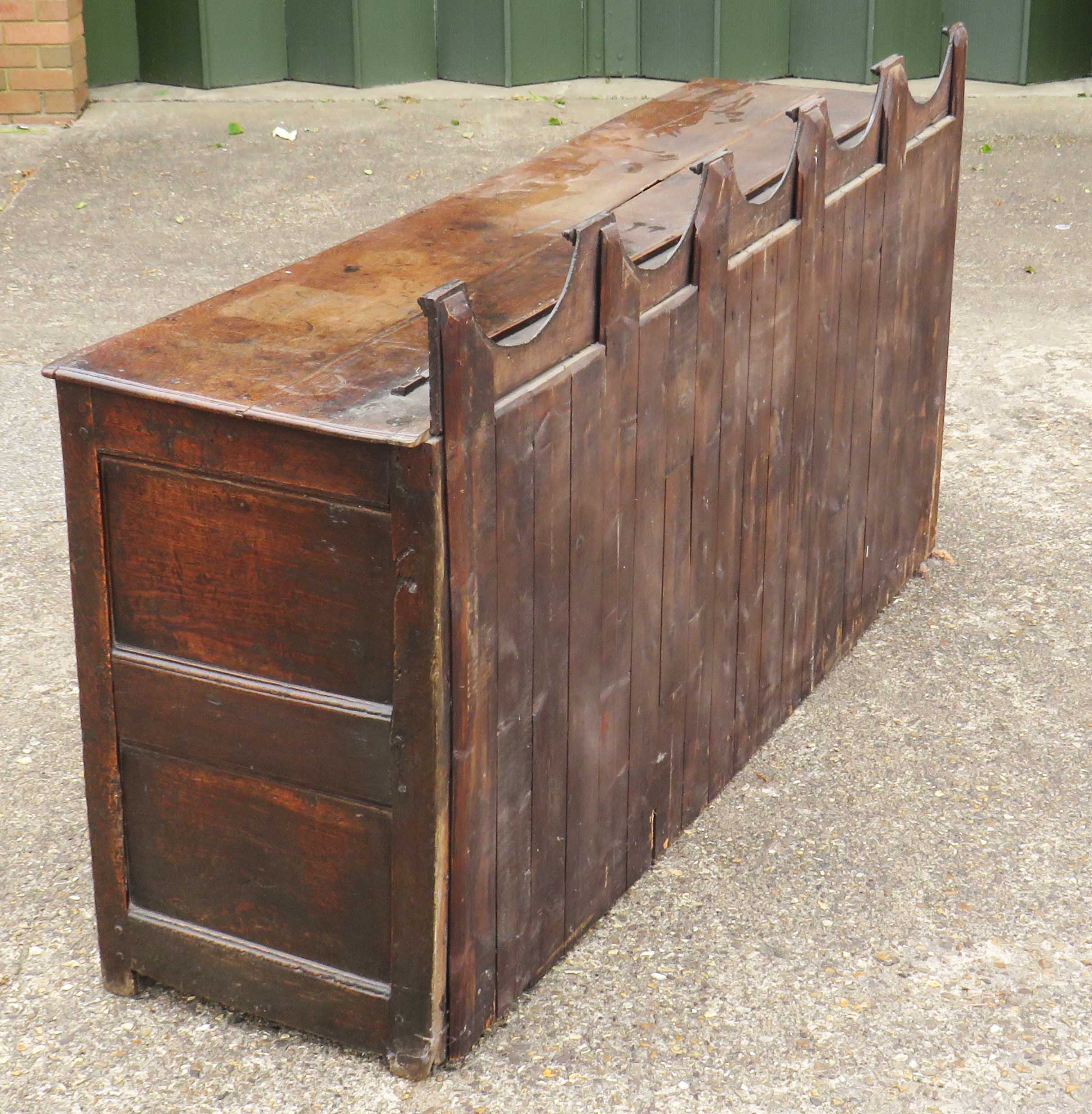 Early 18th Century Queen Anne Period Oak Dresser Base having shaped upstand to top over three frieze - Image 11 of 12