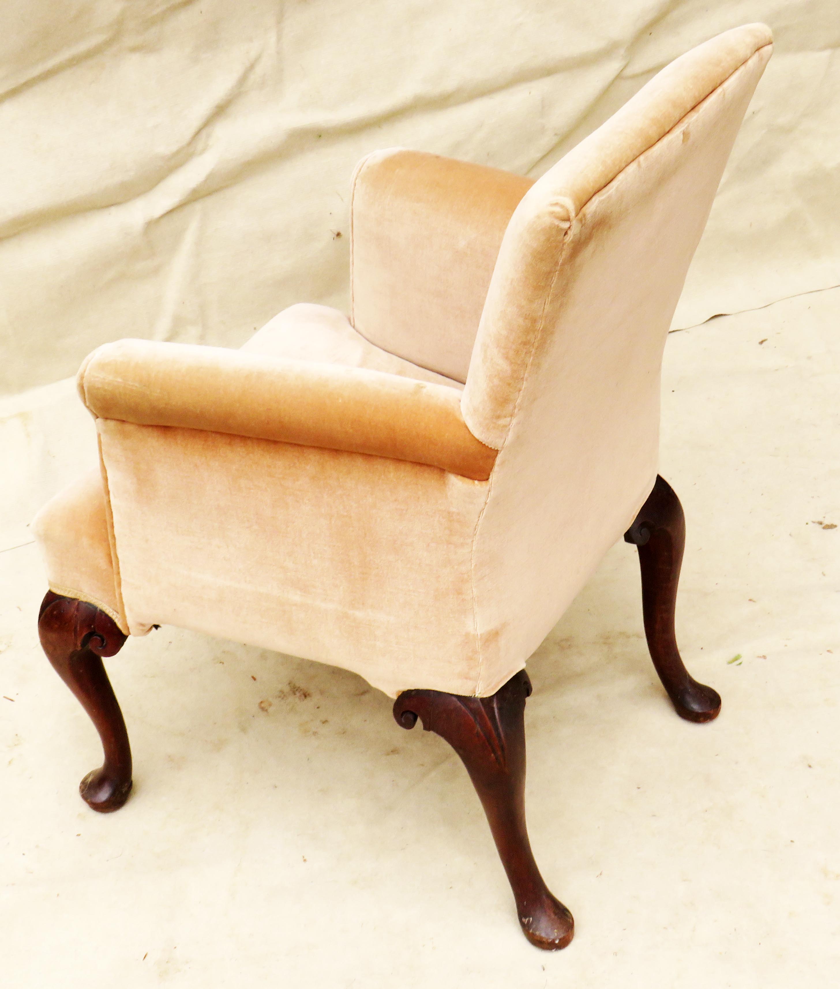 Georgian 18th Century Library Armchair raised on elegant mahogany carved cabriole legs unusually - Image 6 of 8