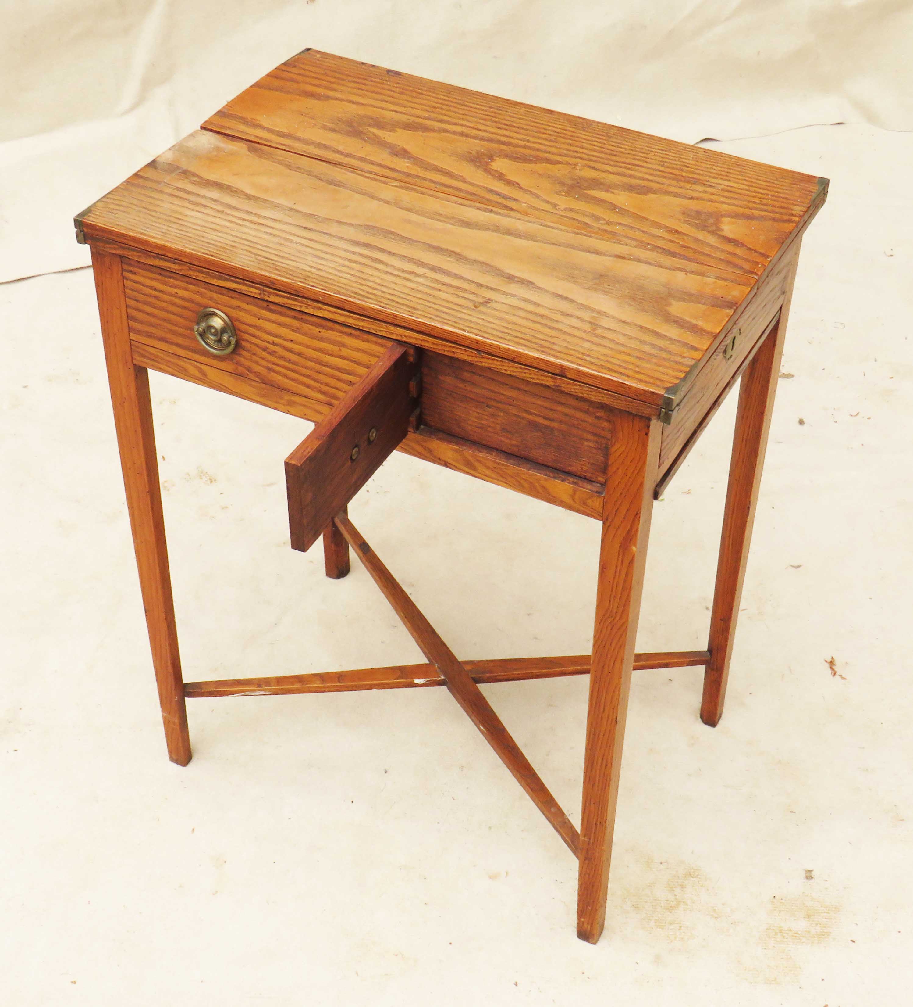 Late 18th Century Georgian Patience Gaming Table of diminutive proportion having well figured fold - Image 5 of 8