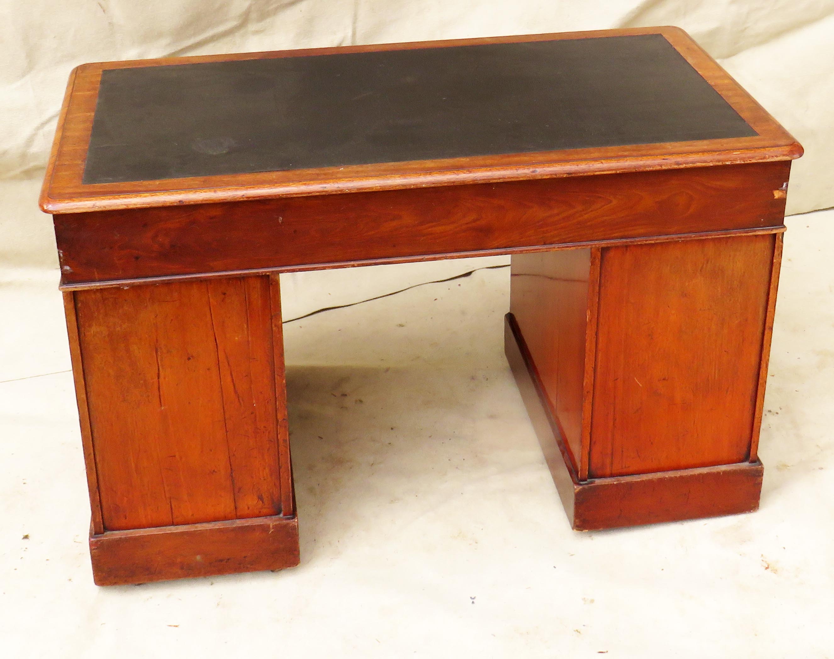 Mid 19th Century Mahogany Pedestal Desk of diminutive proportion having leather inset top over - Image 3 of 8