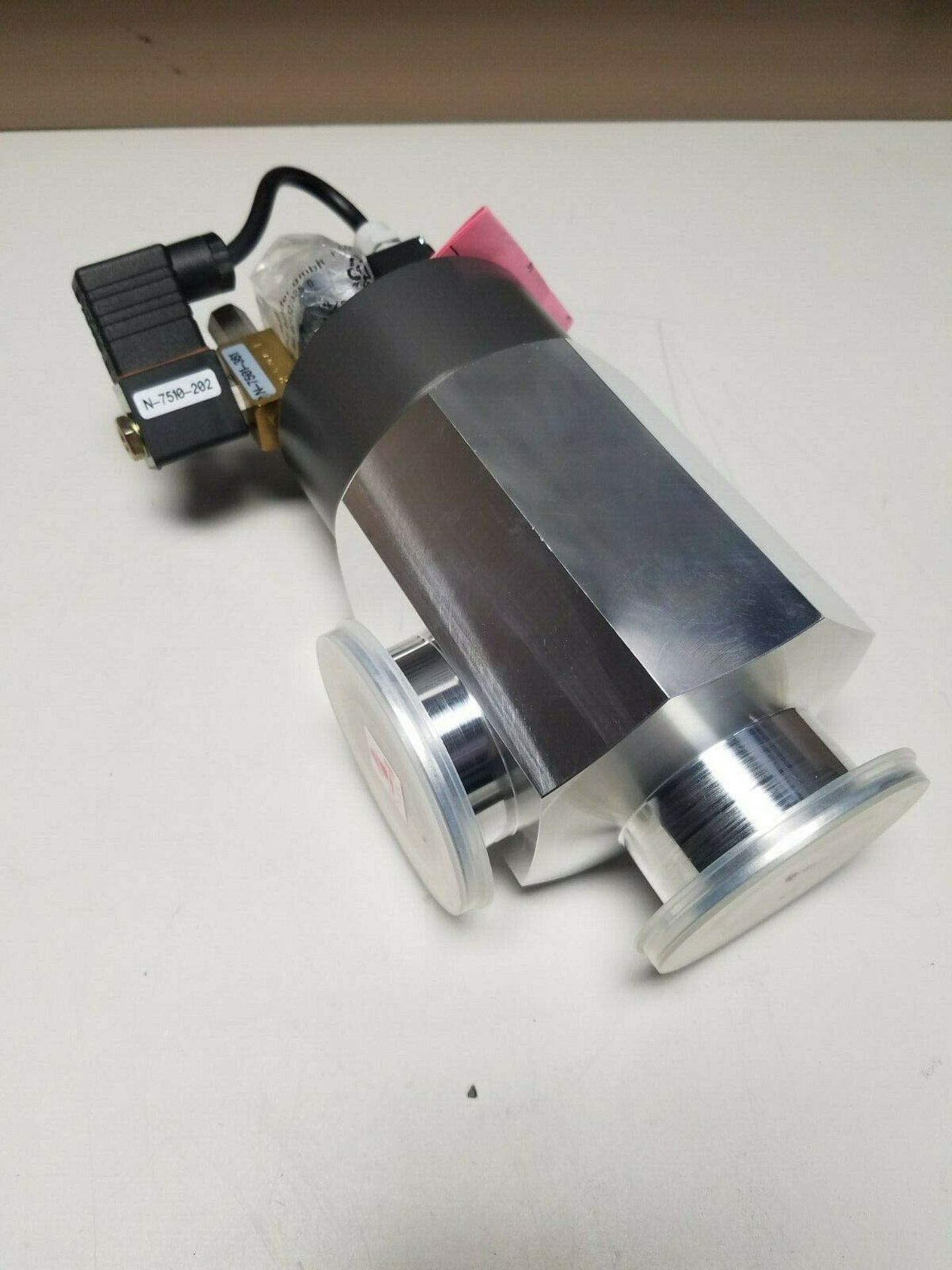 Unused VAT 26334-KA41-1002 Angle Valve