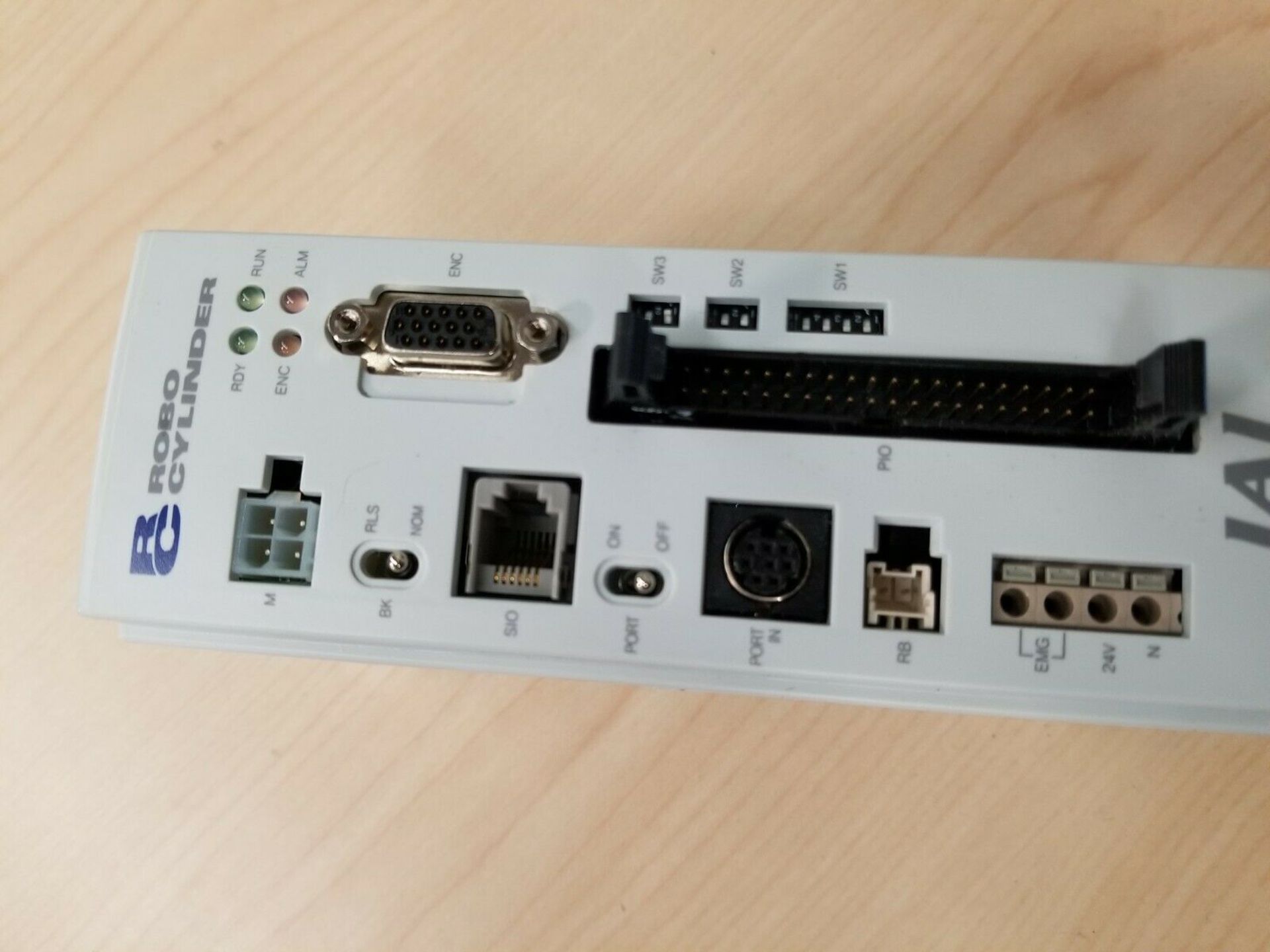 INTELLIGENT ACTUATOR IAI ROBO CYLINDER CONTROLLER - Image 3 of 4