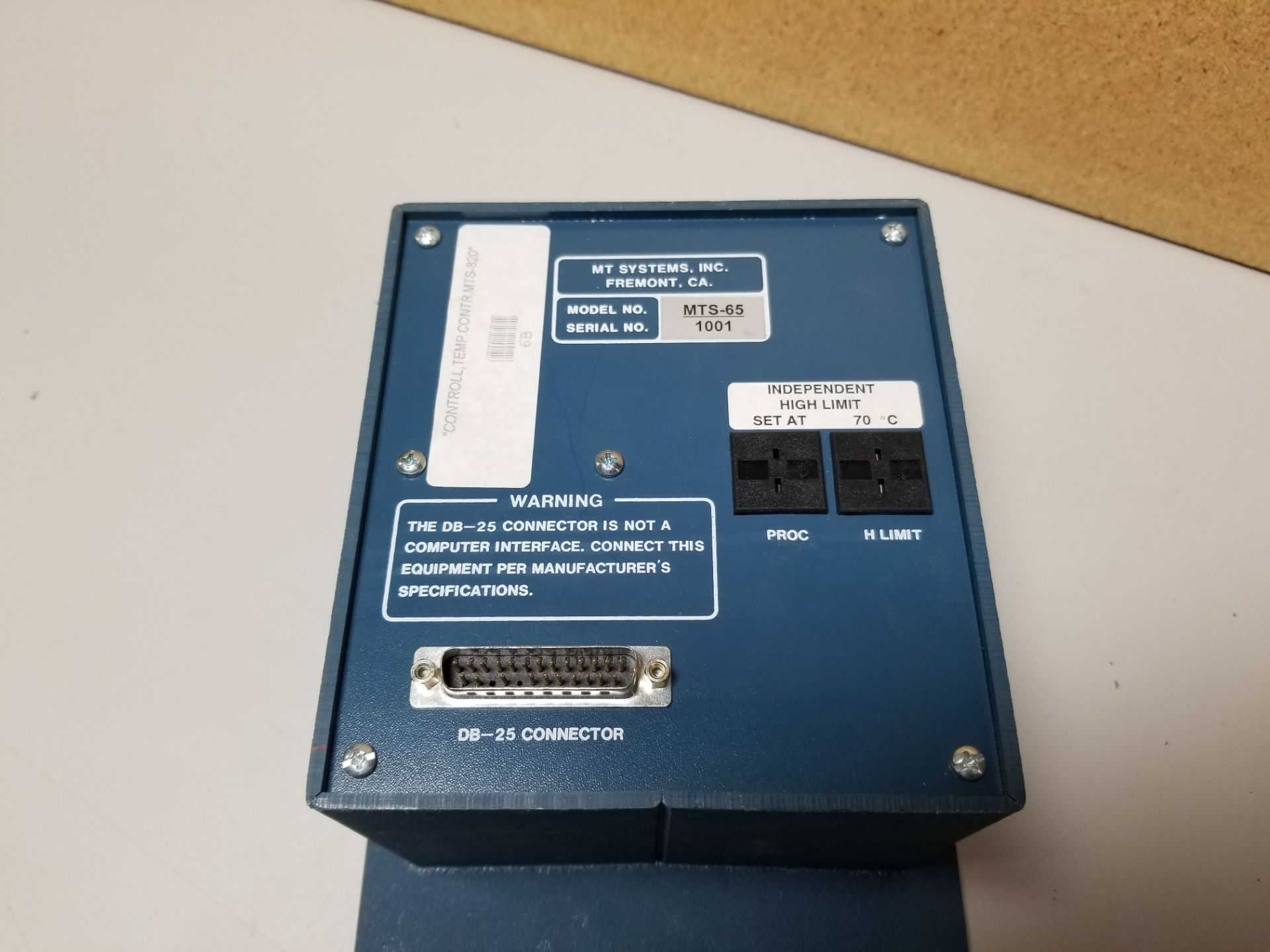 UNIVERSAL PLASTICS MTS-65 FILTERED ETCH TEMPERATURE CONTROLLER - Image 3 of 4