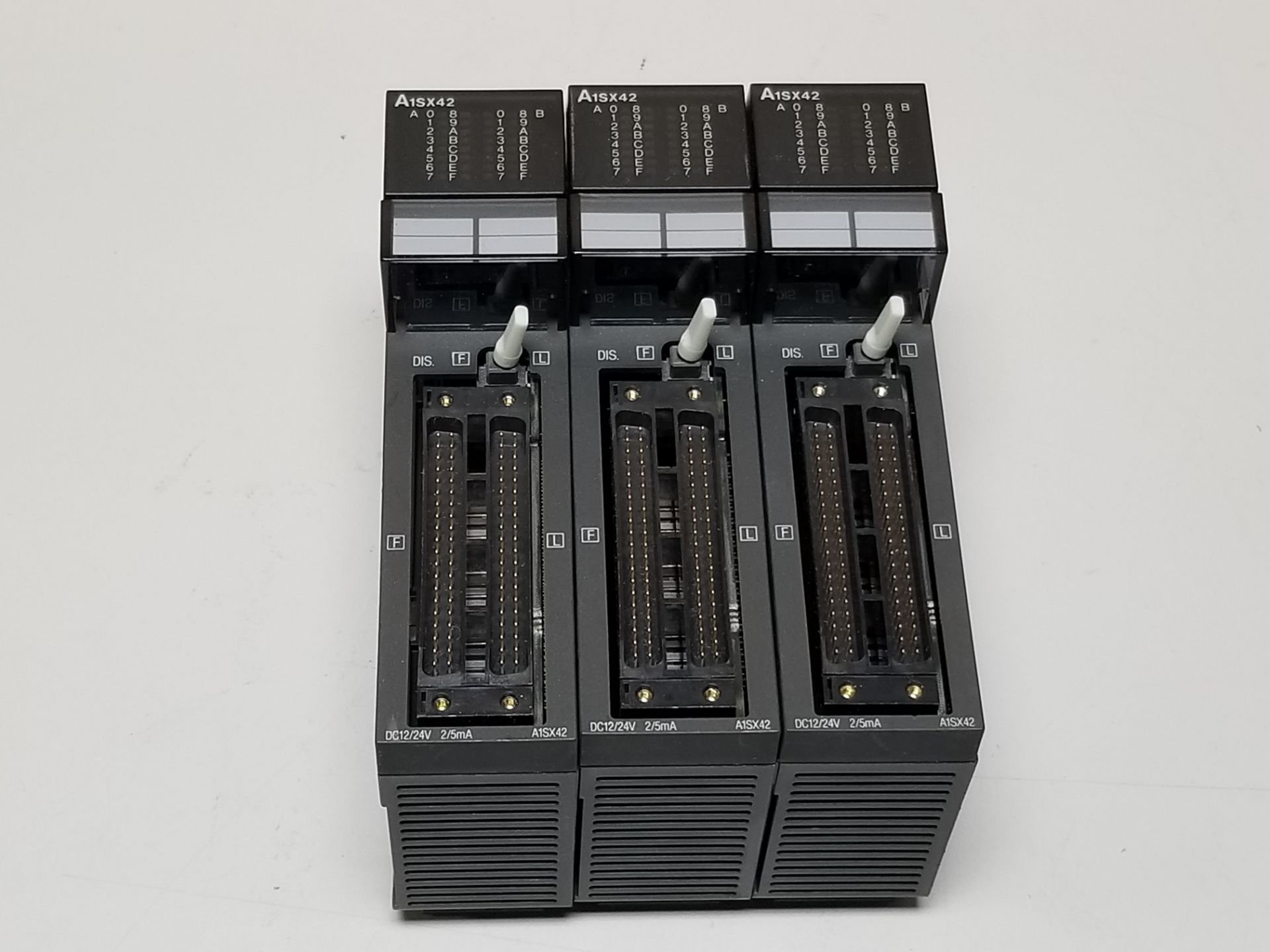 LOT OF MITSUBISHI PLC MODULES