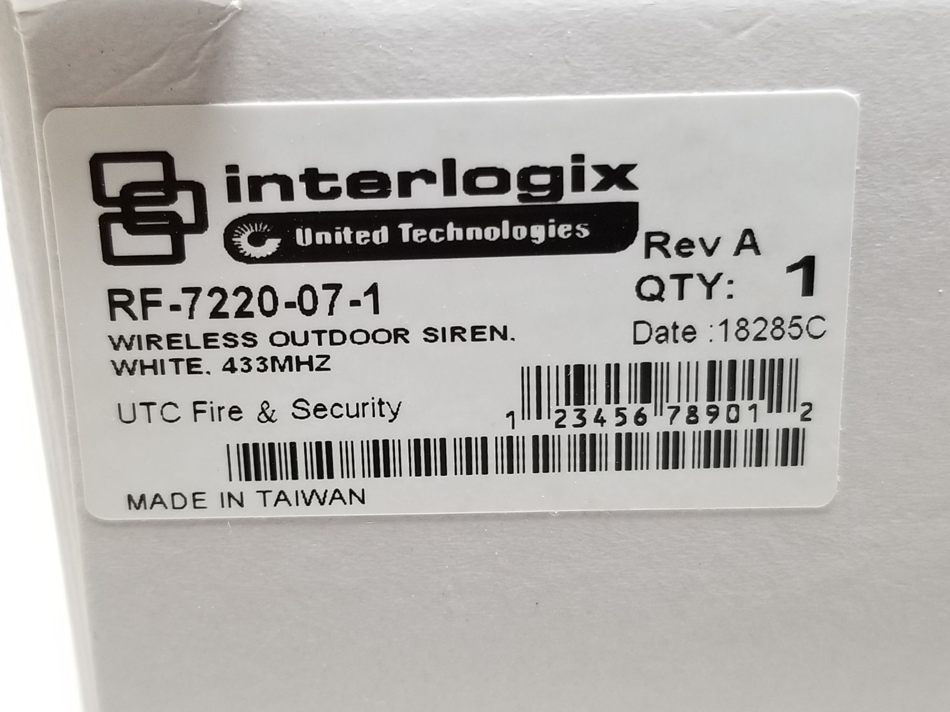 NEW INTERLOGIX WIRELESS OUTDOOR SIREN - Image 2 of 5