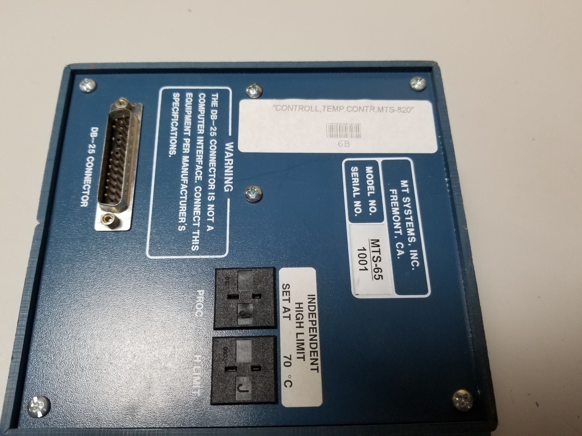 UNIVERSAL PLASTICS MTS-65 FILTERED ETCH TEMPERATURE CONTROLLER - Image 4 of 4