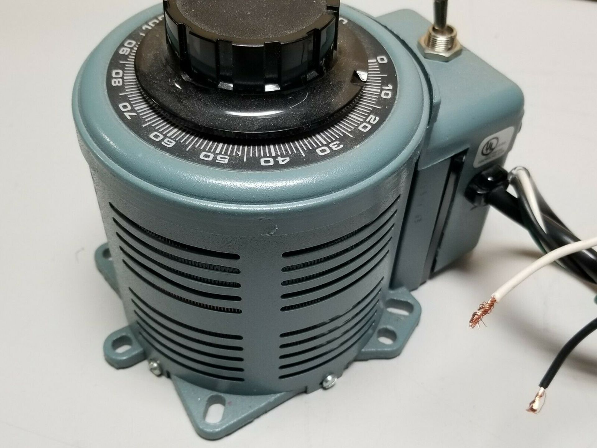 SUPERIOR ELECTRIC VARIABLE AUTOTRANSFORMER - Image 5 of 5