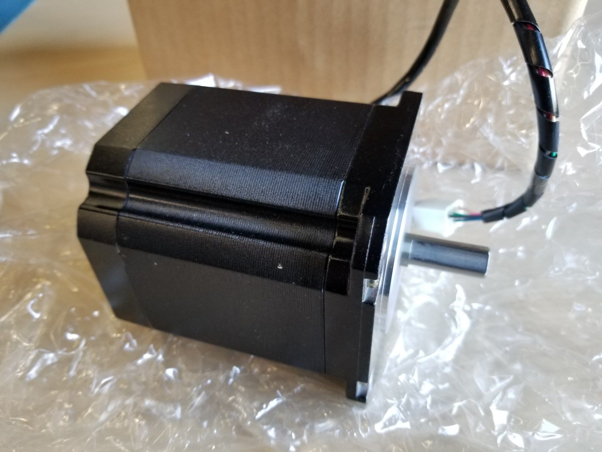 NEW LARGE MC 5 PHASE STEPPER STEPPING MOTOR - Image 3 of 5