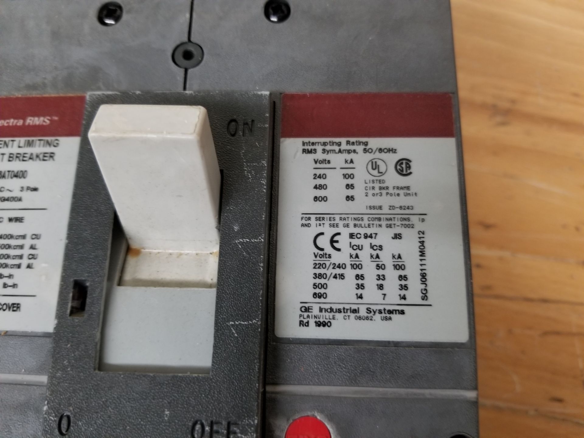 GE SPECTRA RMS 3POLE 400A 600V CIRCUIT BREAKER - Image 10 of 10