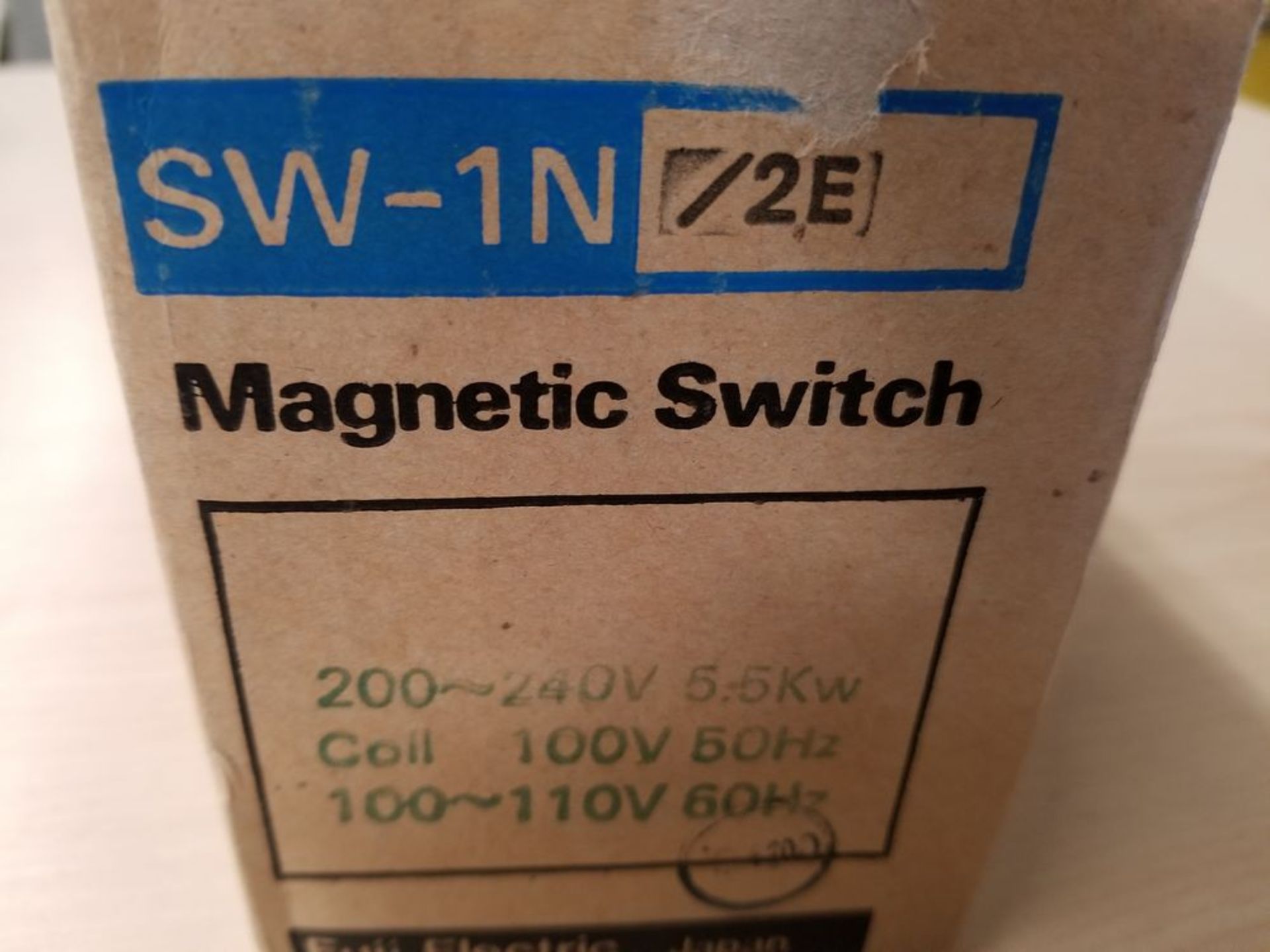NEW FUJI SW-1N/2E MAGNETIC SWITCH - Image 2 of 3
