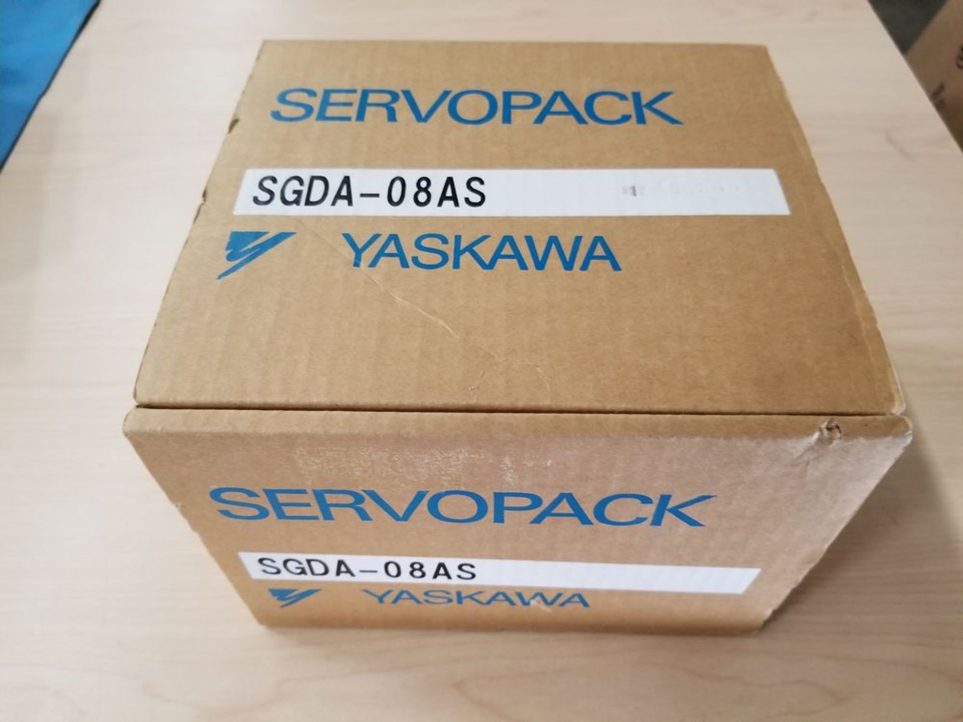 NEW YASKAWA SGDA-08AS SERVO PACK