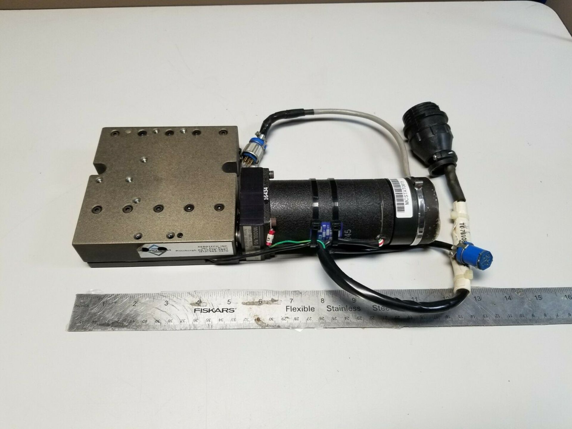 AEROTECH PRECISON LINEAR STAGE POSITIONER WITH STEPPER MOTOR & ENCODER