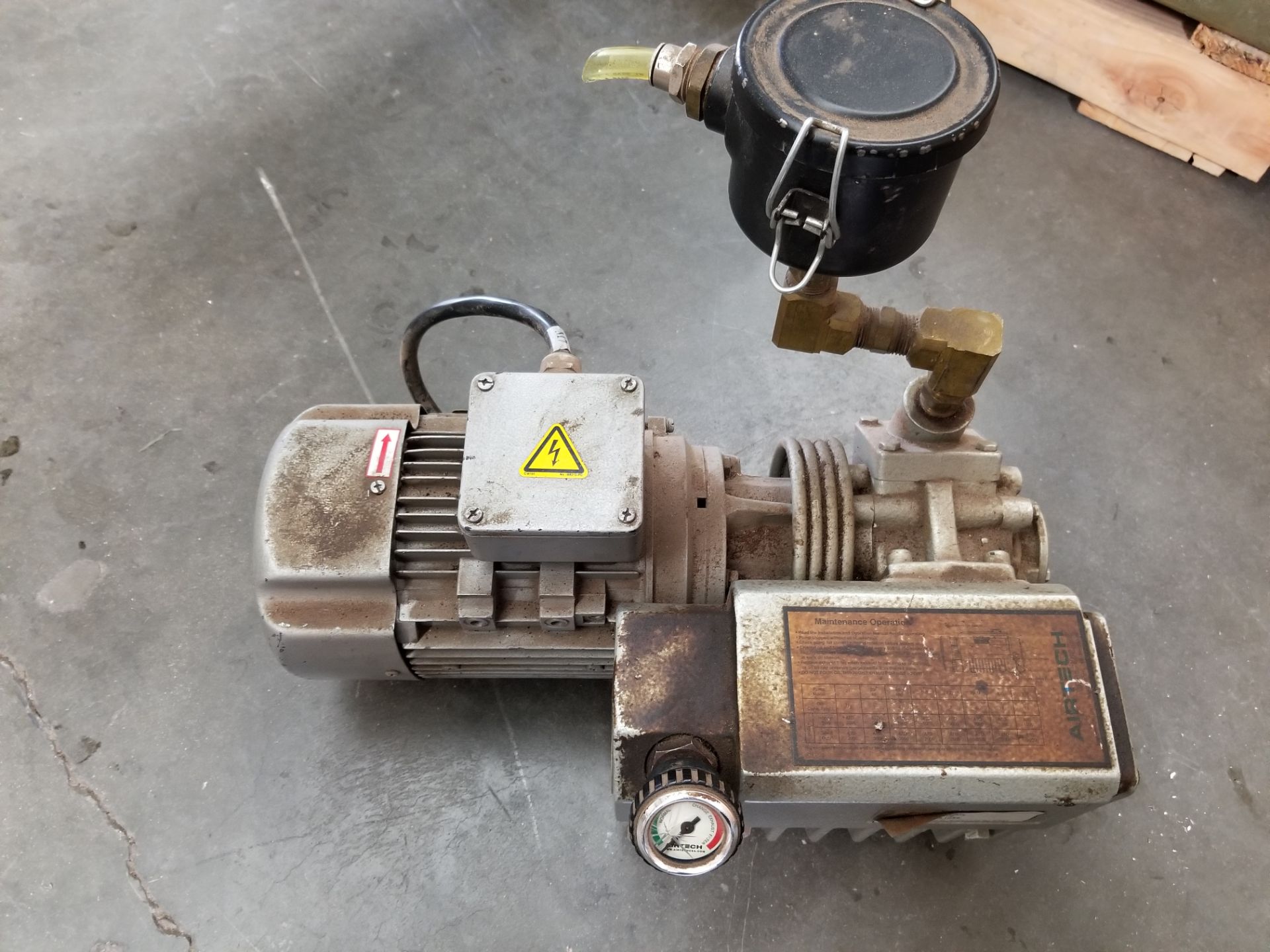 AIRTECH VACUUM PUMP WITH MARATHON ELECTRIC MOTOR