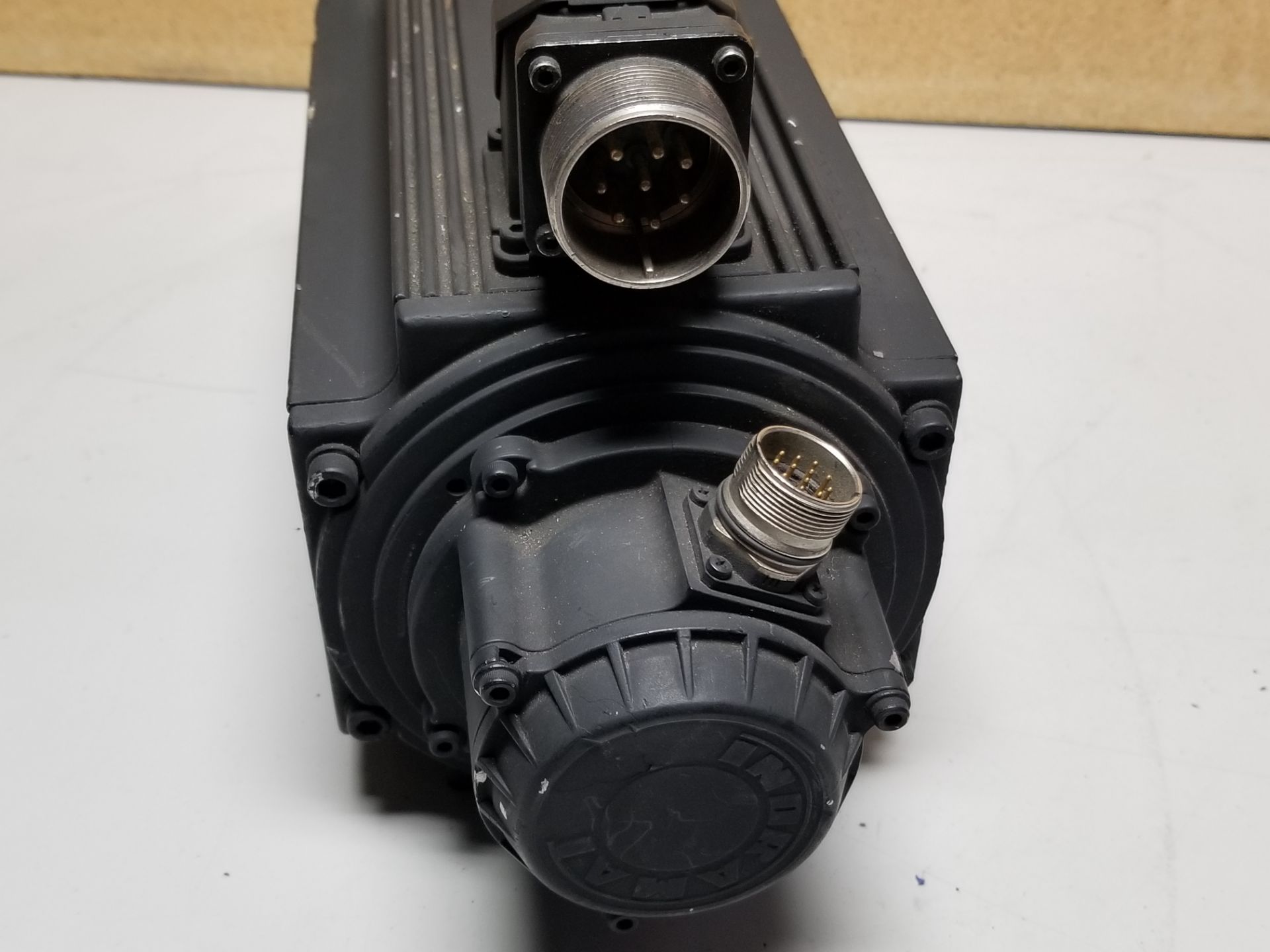 REXROTH INDRAMAT PERMANENT MAGNET SERVO MOTOR - Image 4 of 6