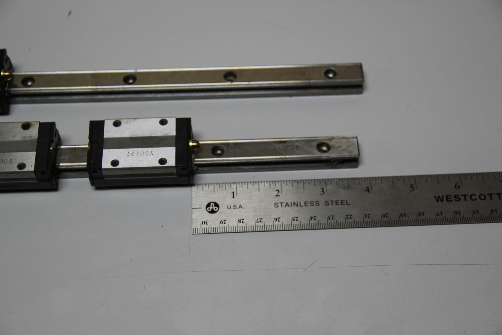 1 SET OF THK CAGED BALL LM GUIDE LINEAR MOTION RAILS & BEARING BLOCKS - Image 5 of 5