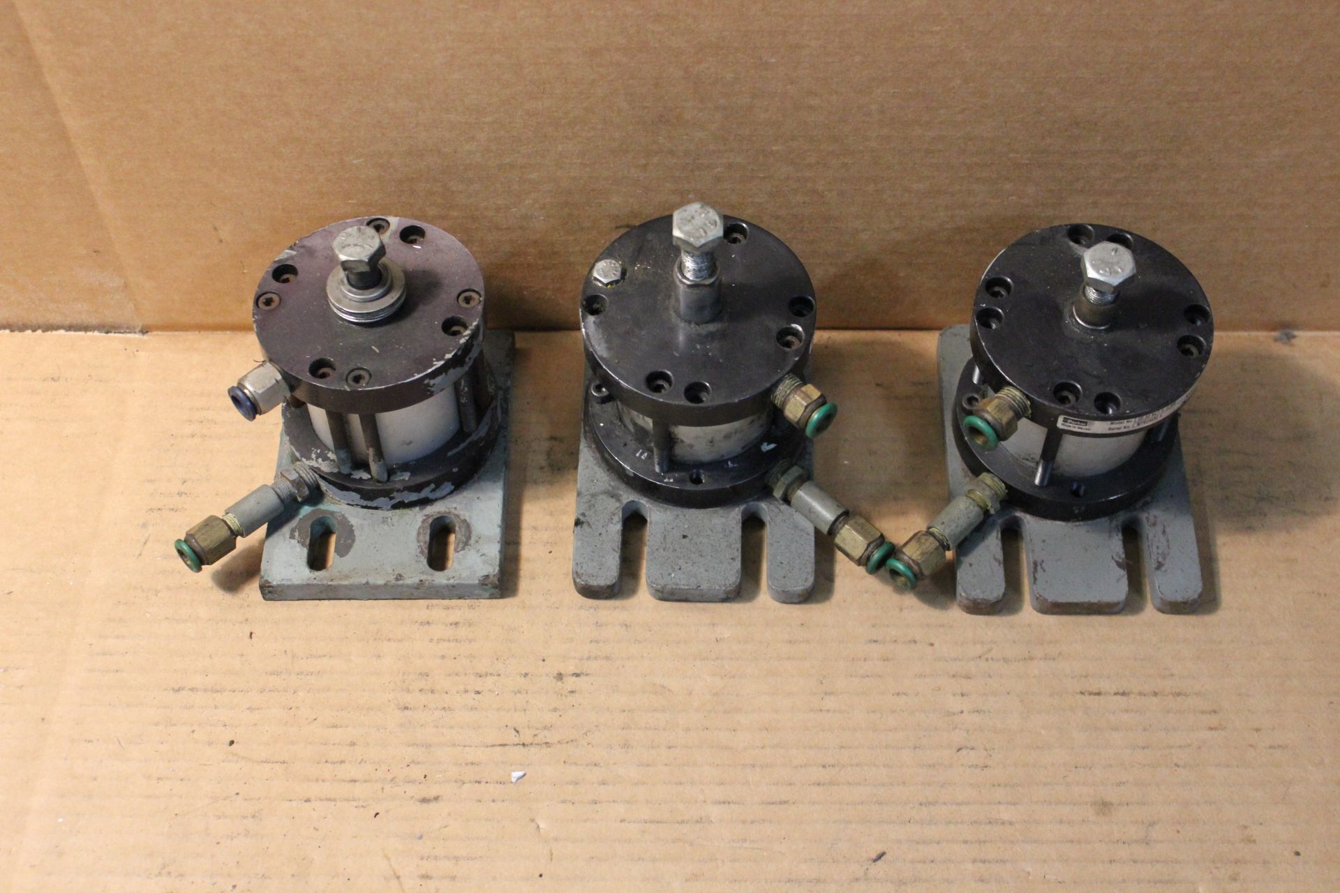LOT OF 3 PARKER PNEUMATIC CYLINDERS