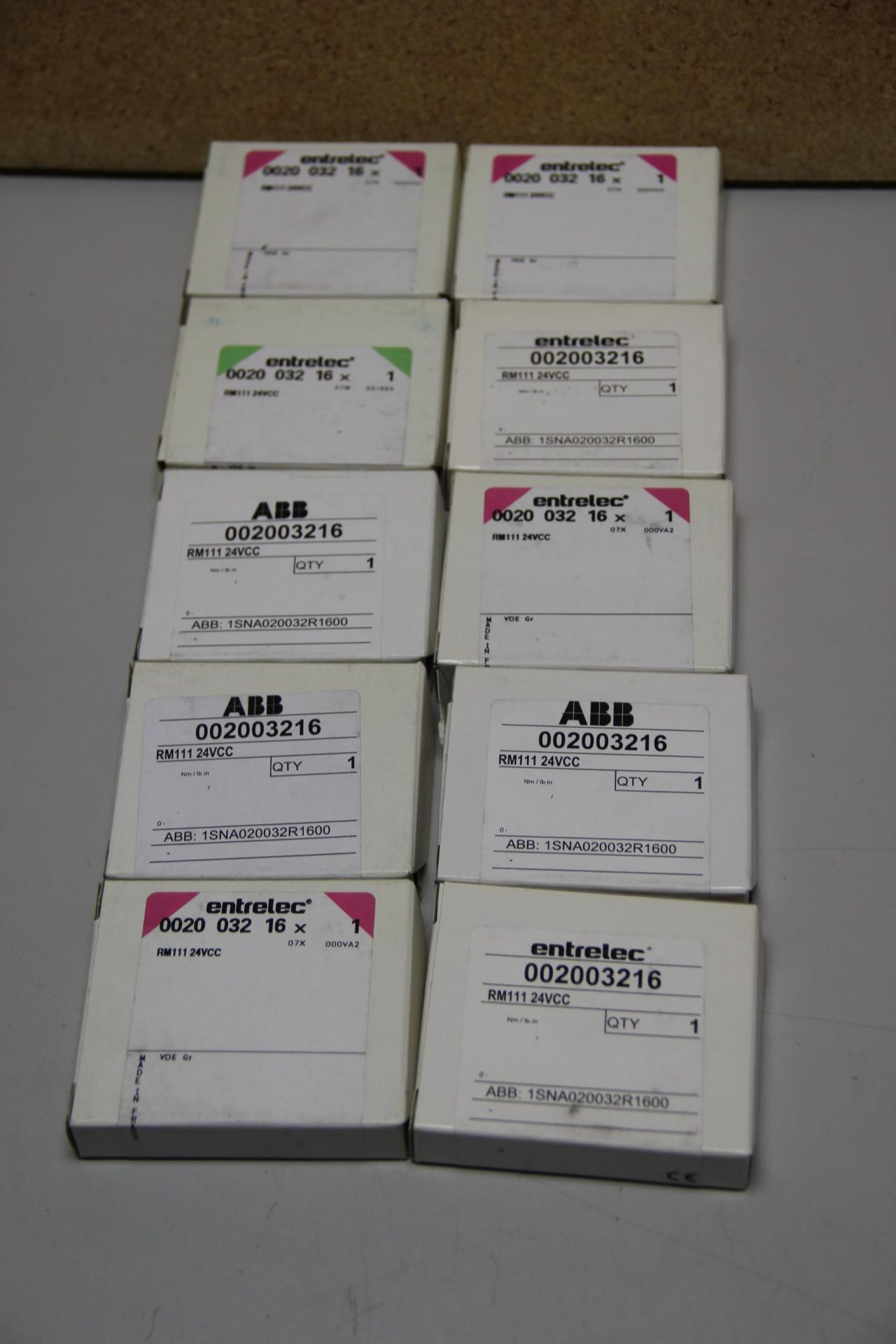 LOT OF NEW ABB ENTRELEC NON-LATCHING RELAY MODULES