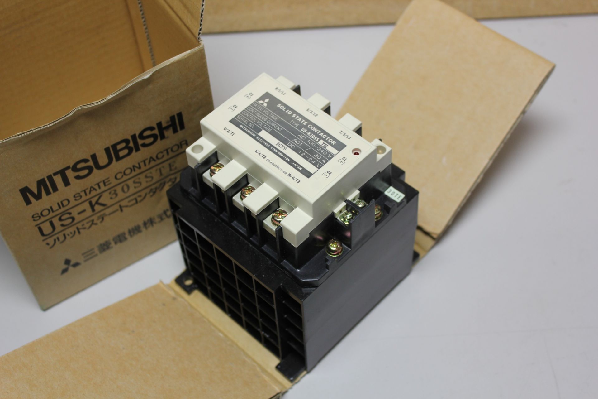 NEW MITSUBISHI SOLID STATE CONTACTOR - Image 2 of 2