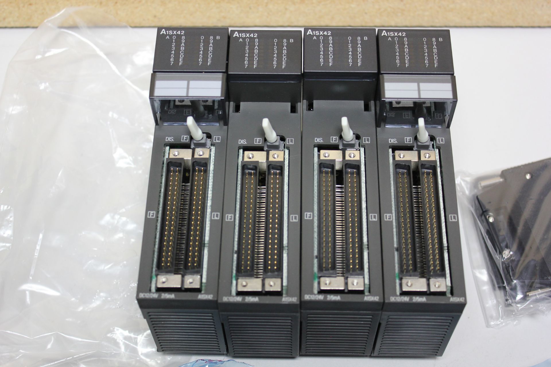 LOT OF UNUSED MITSUBISHI PLC MODULES - Image 4 of 5