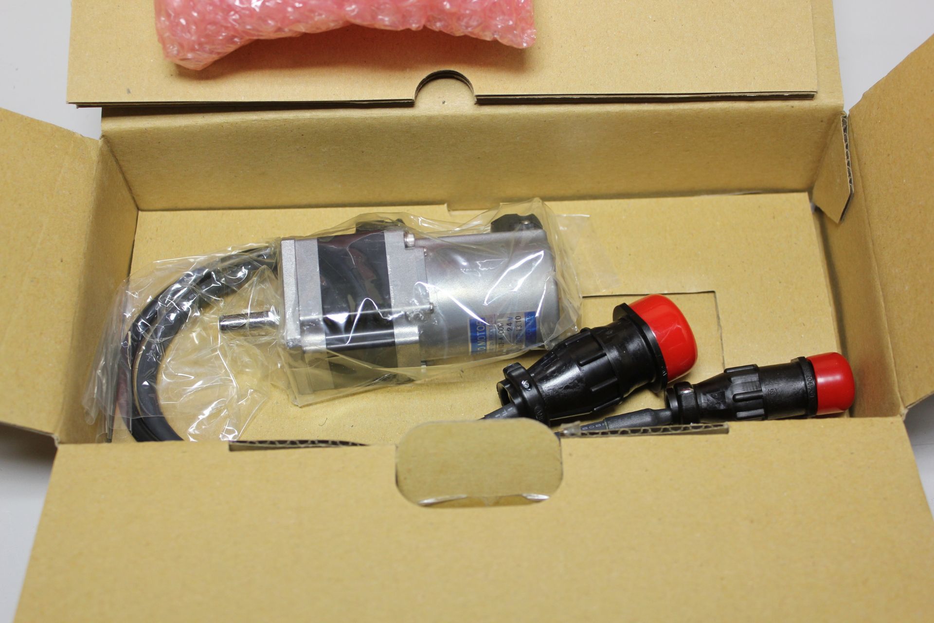 NEW APPLIED MOTION SERVO MOTOR - Image 4 of 5