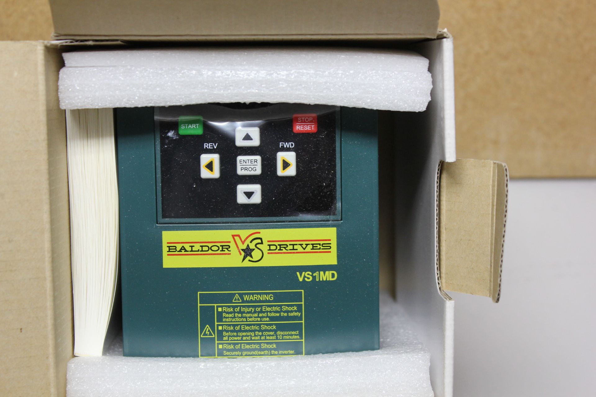 NEW BALDOR 2HP VS AC DRIVE - Image 3 of 5