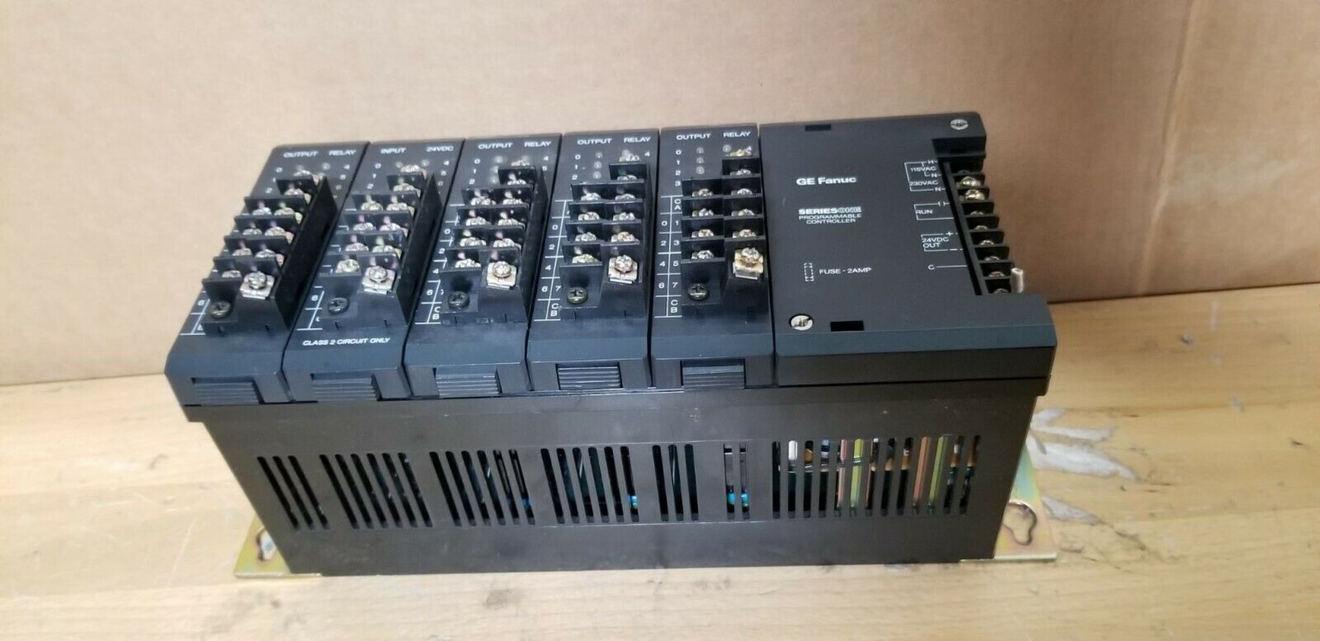 GE SERIES ONE PLC RACK WITH 5 GE FANUC MODULES