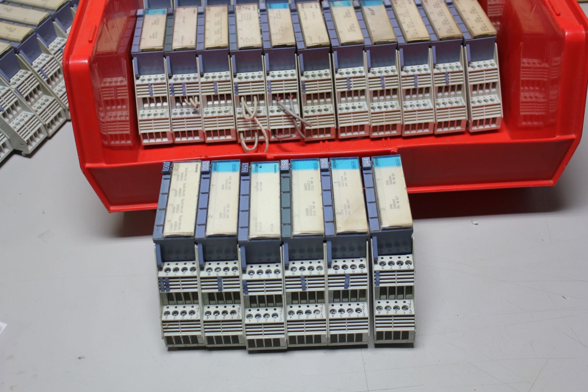 LARGE LOT OF SIEMENS PLC MODULES - Image 8 of 8