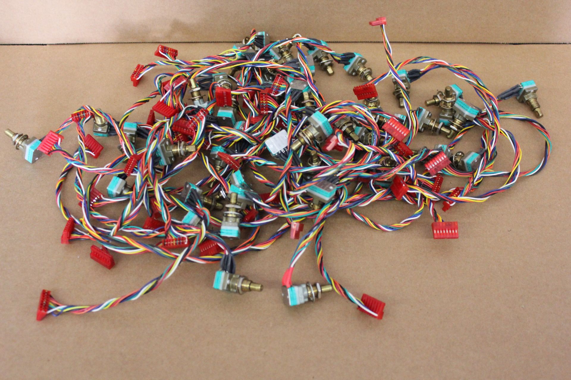 LOT OF UNUSED ELECTROSWITCH ROTARY SWITCHES