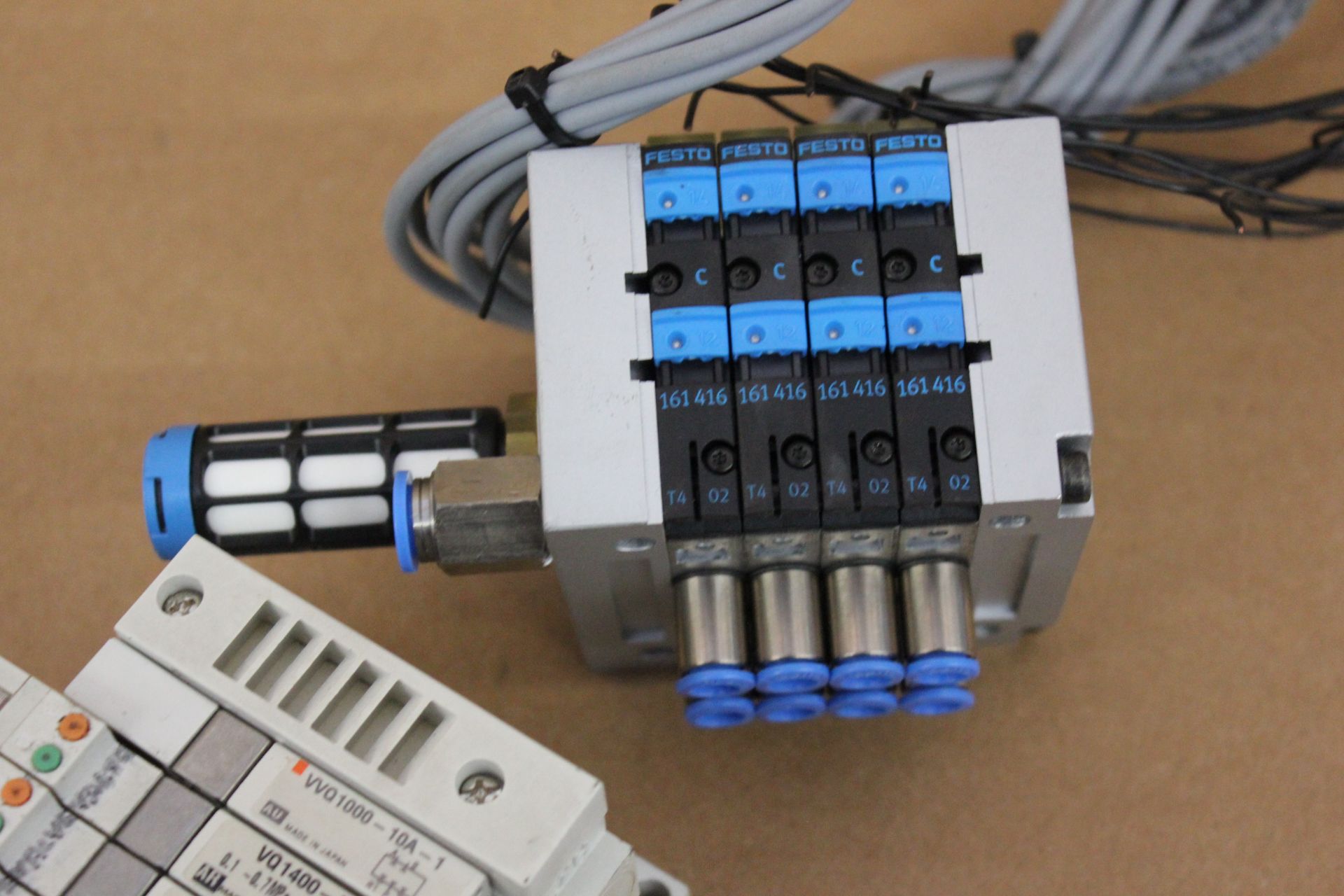 LOT OF SOLENOID VALVES ON MANIFOLDS - Image 11 of 12