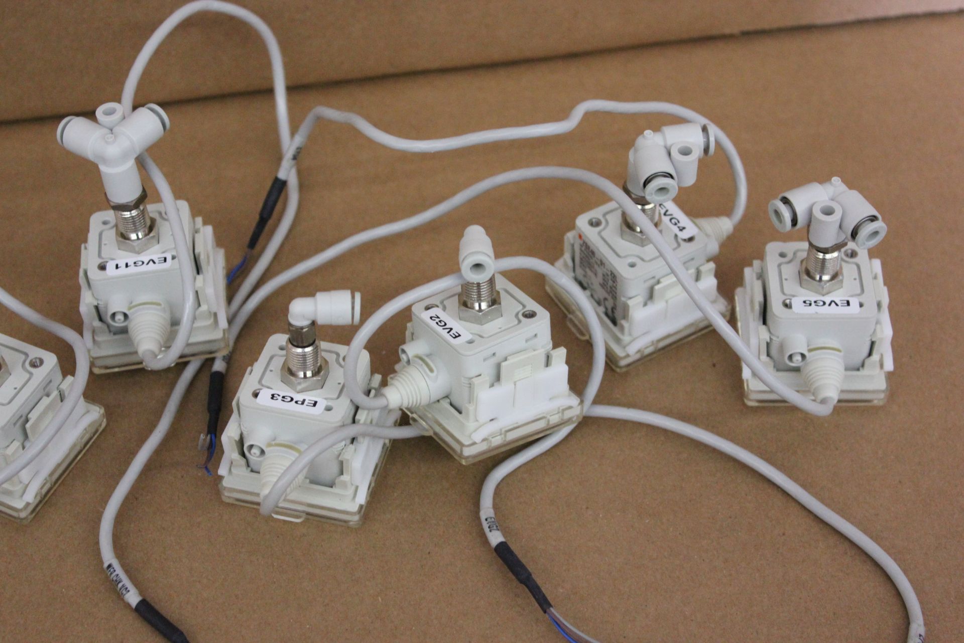 LOT OF SMC DIGITAL VACUUM PRESSURE SWITCHES - Image 6 of 7