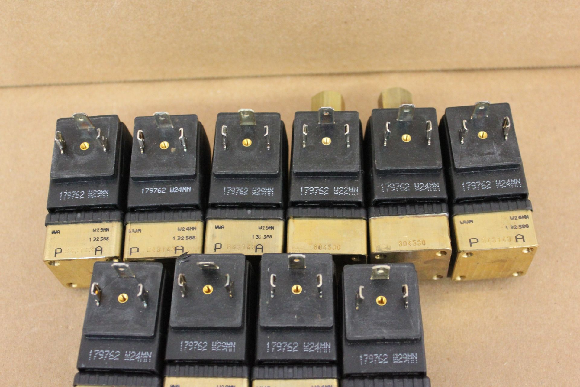 LOT OF PEAK SOLENOID VALVES - Image 3 of 7