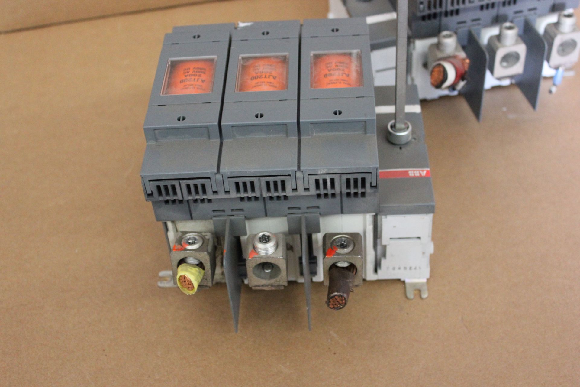 LOT OF ABB DISCONNECT SWITCHES - Image 4 of 6