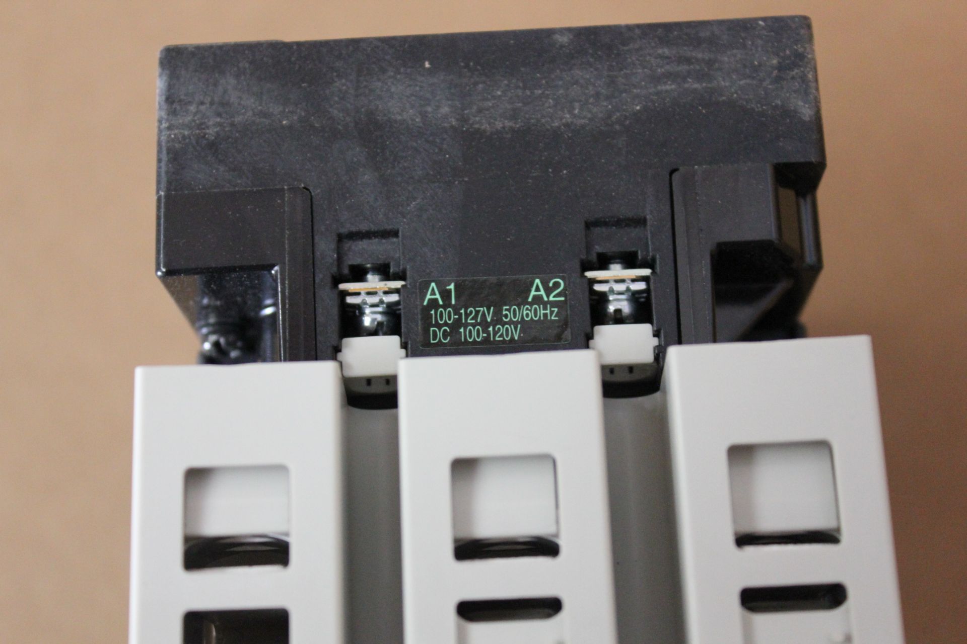 NEW FUJI MAGNETIC CONTACTOR - Image 7 of 7