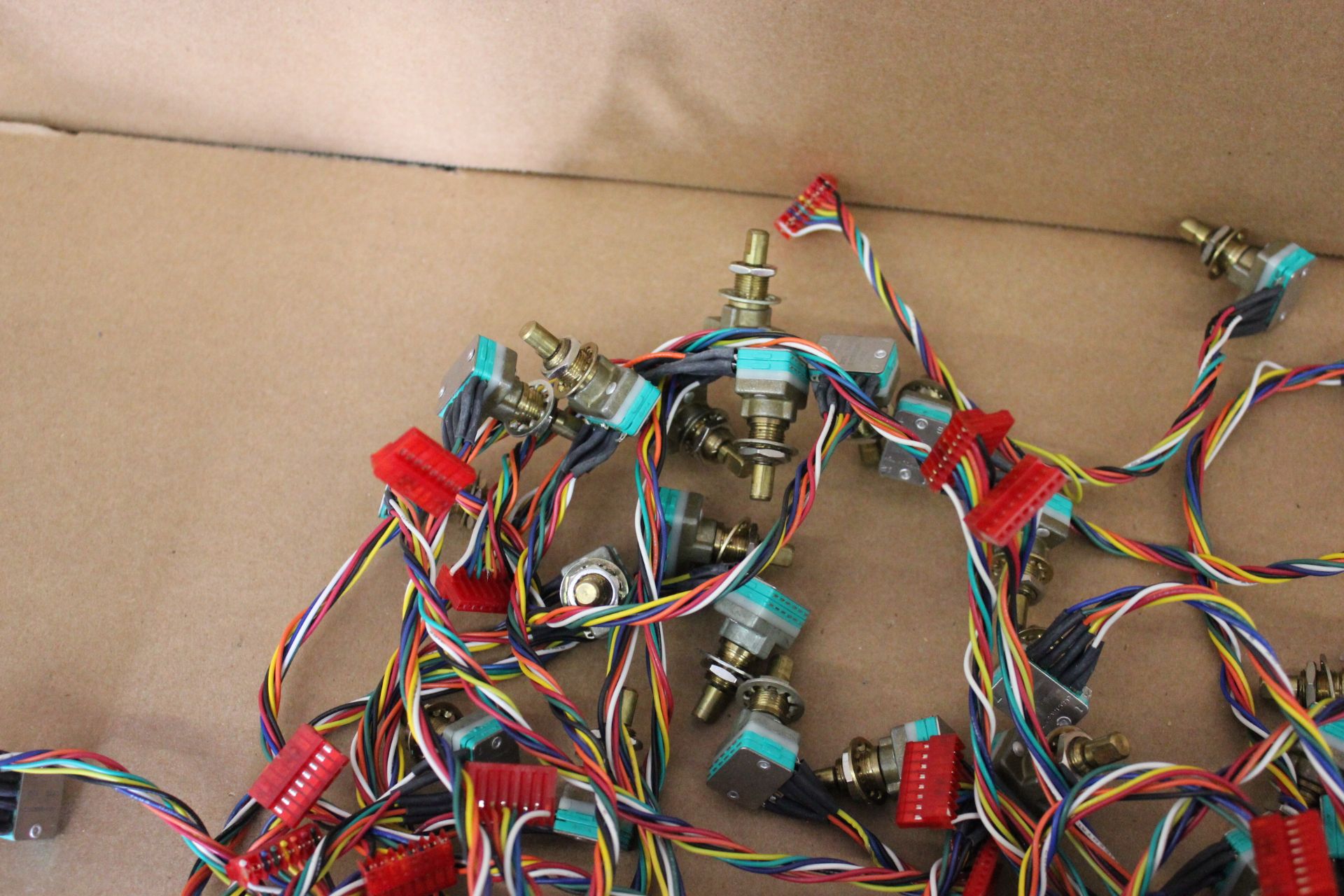 LOT OF UNUSED ELECTROSWITCH ROTARY SWITCHES - Image 2 of 5