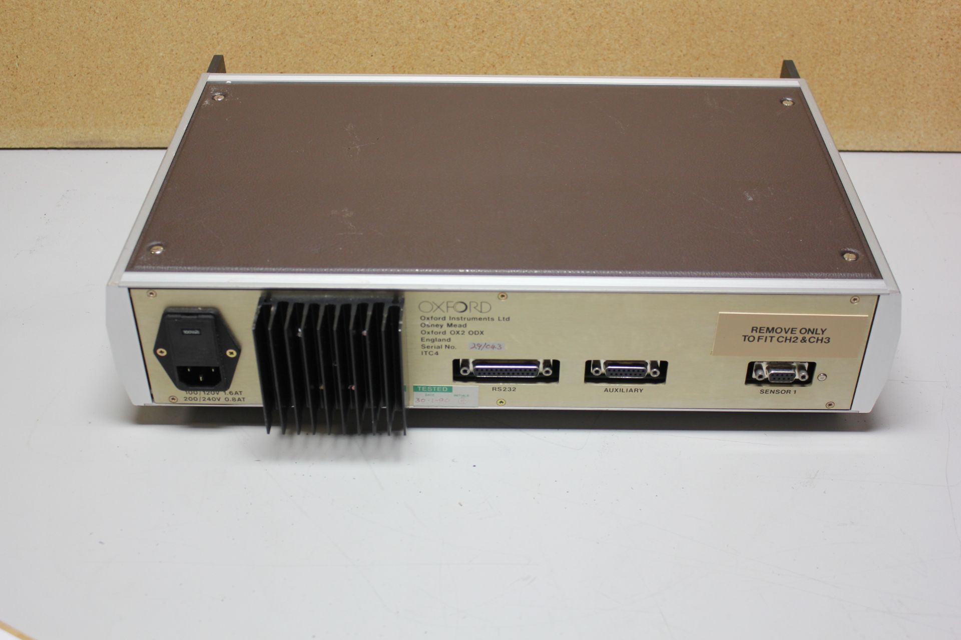 OXFORD INSTRUMENTS INTELLIGENT TEMPERATURE CONTROLLER - Image 4 of 5