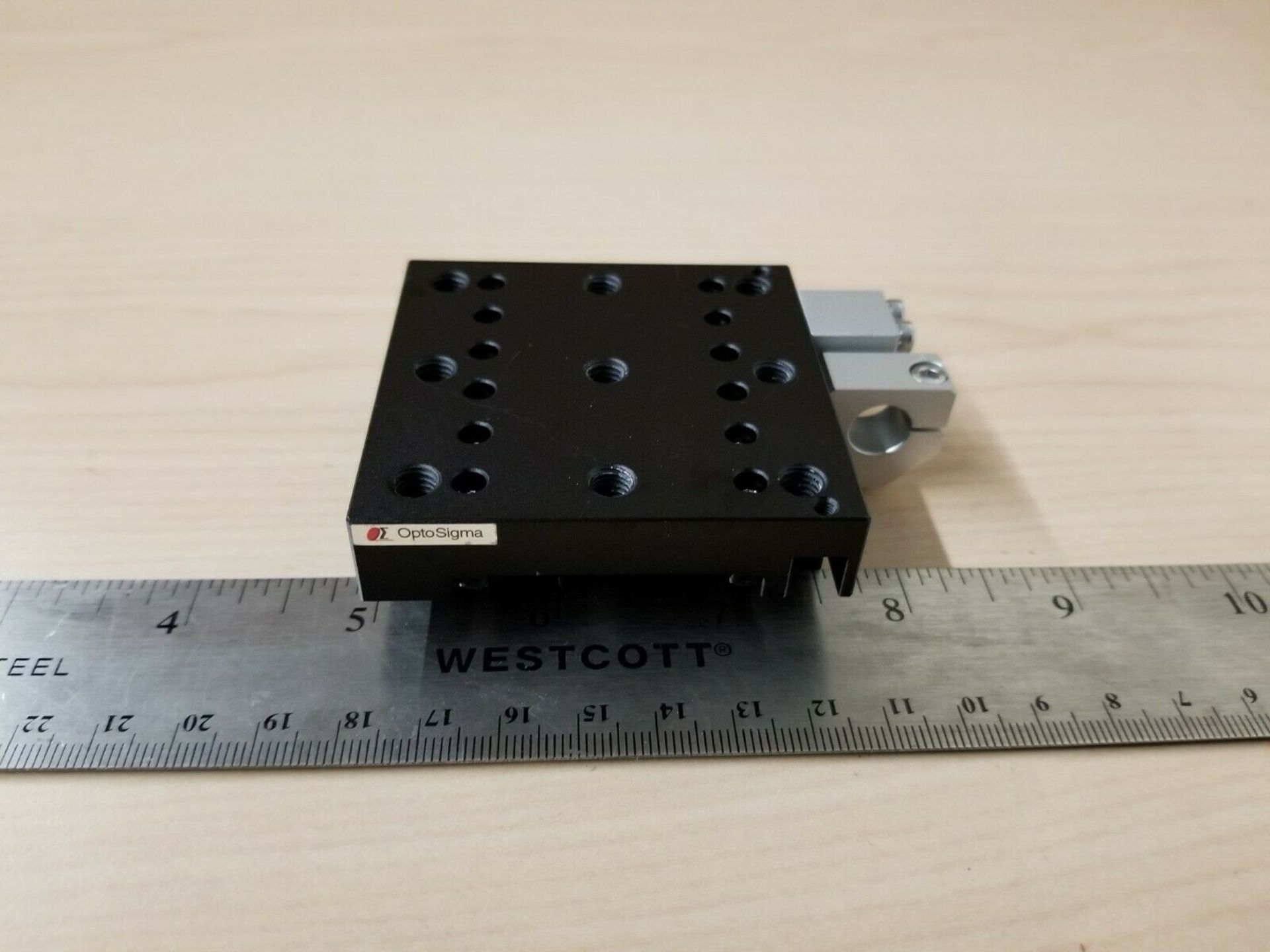 OPTOSIGMA PRECISION LINEAR TRANSLATION STAGE